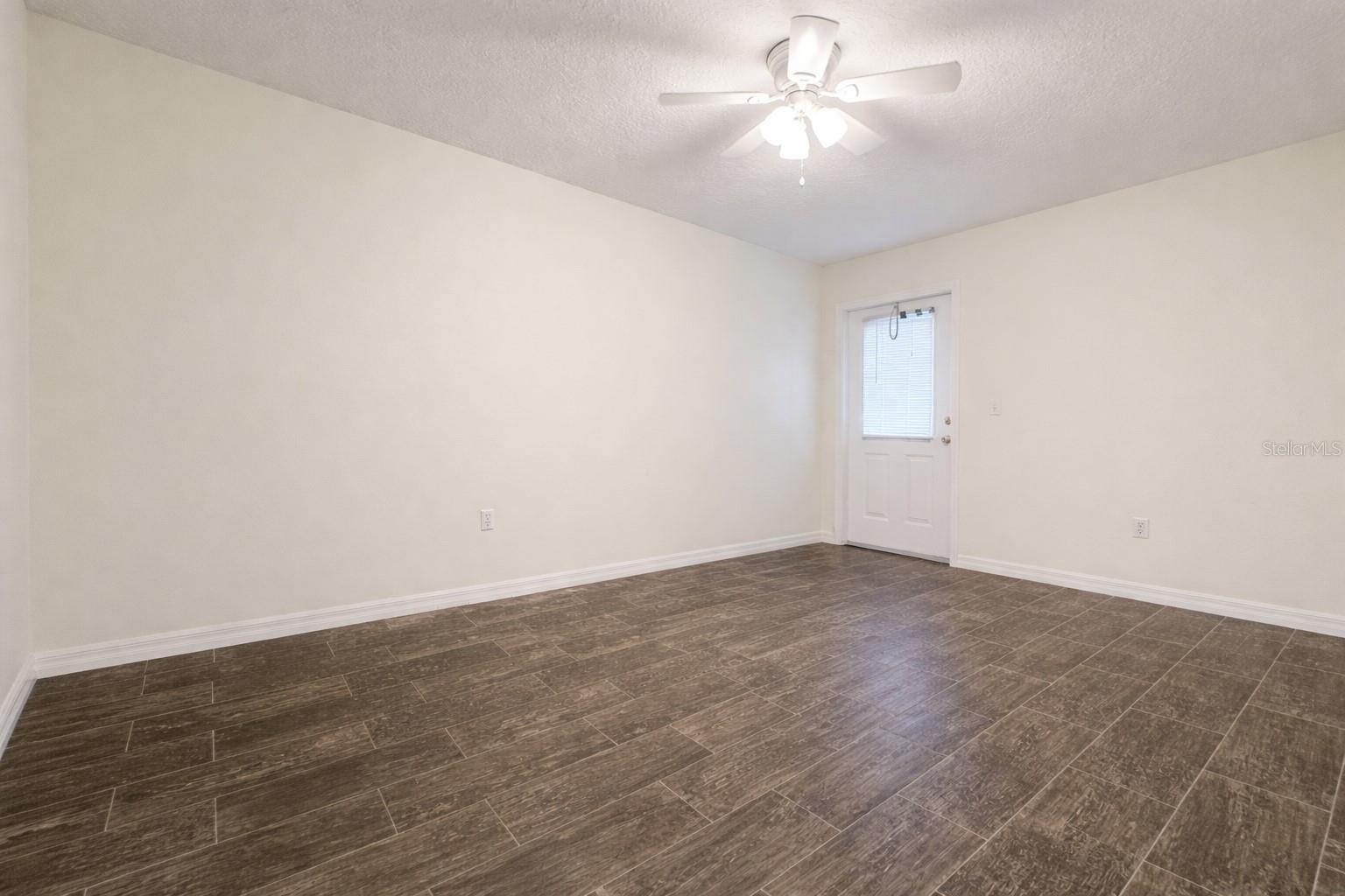 9 Wheeler Pl #a, B Property Photo 18