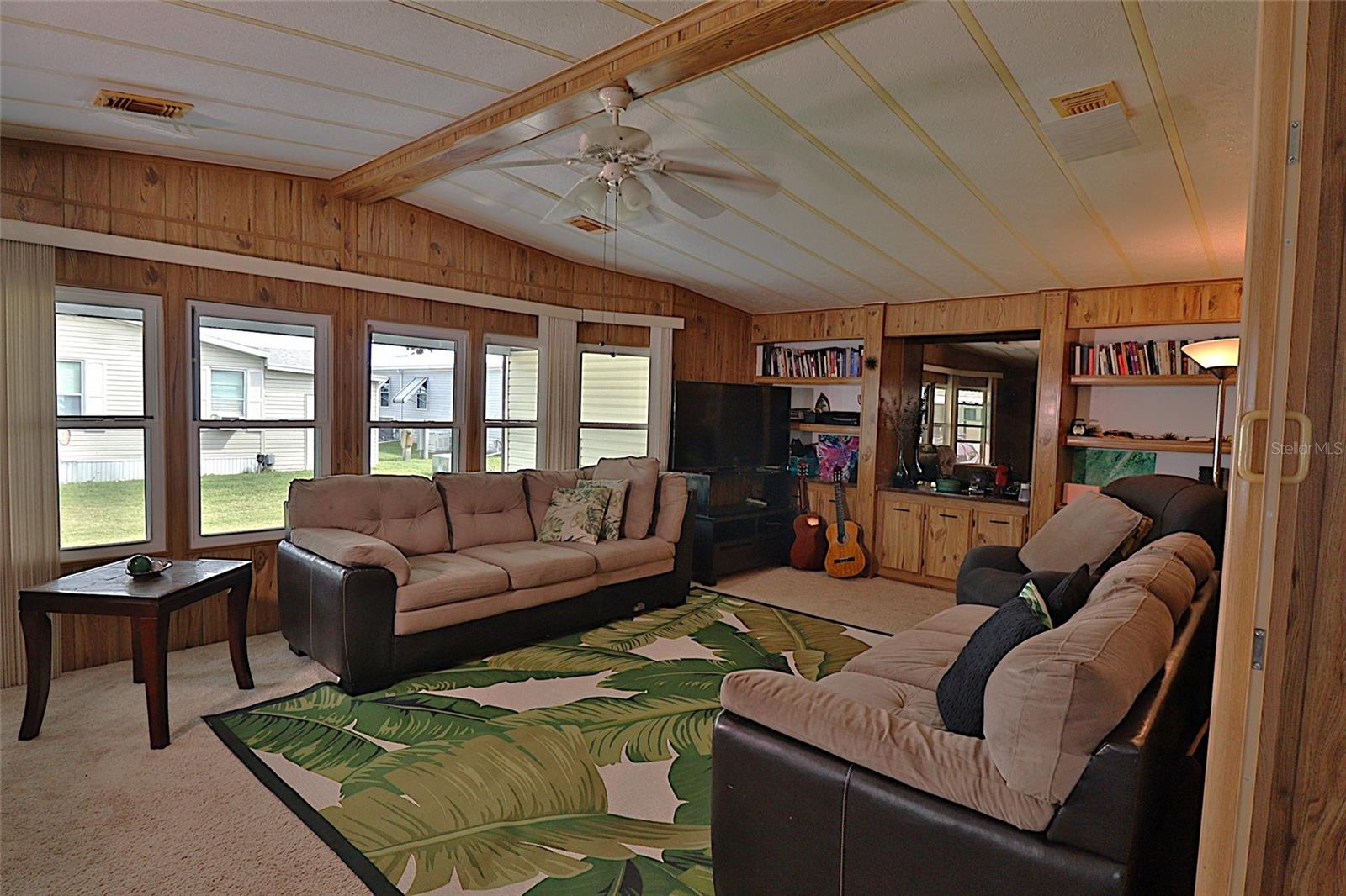 3906 Chinaberry Pl Property Photo 2