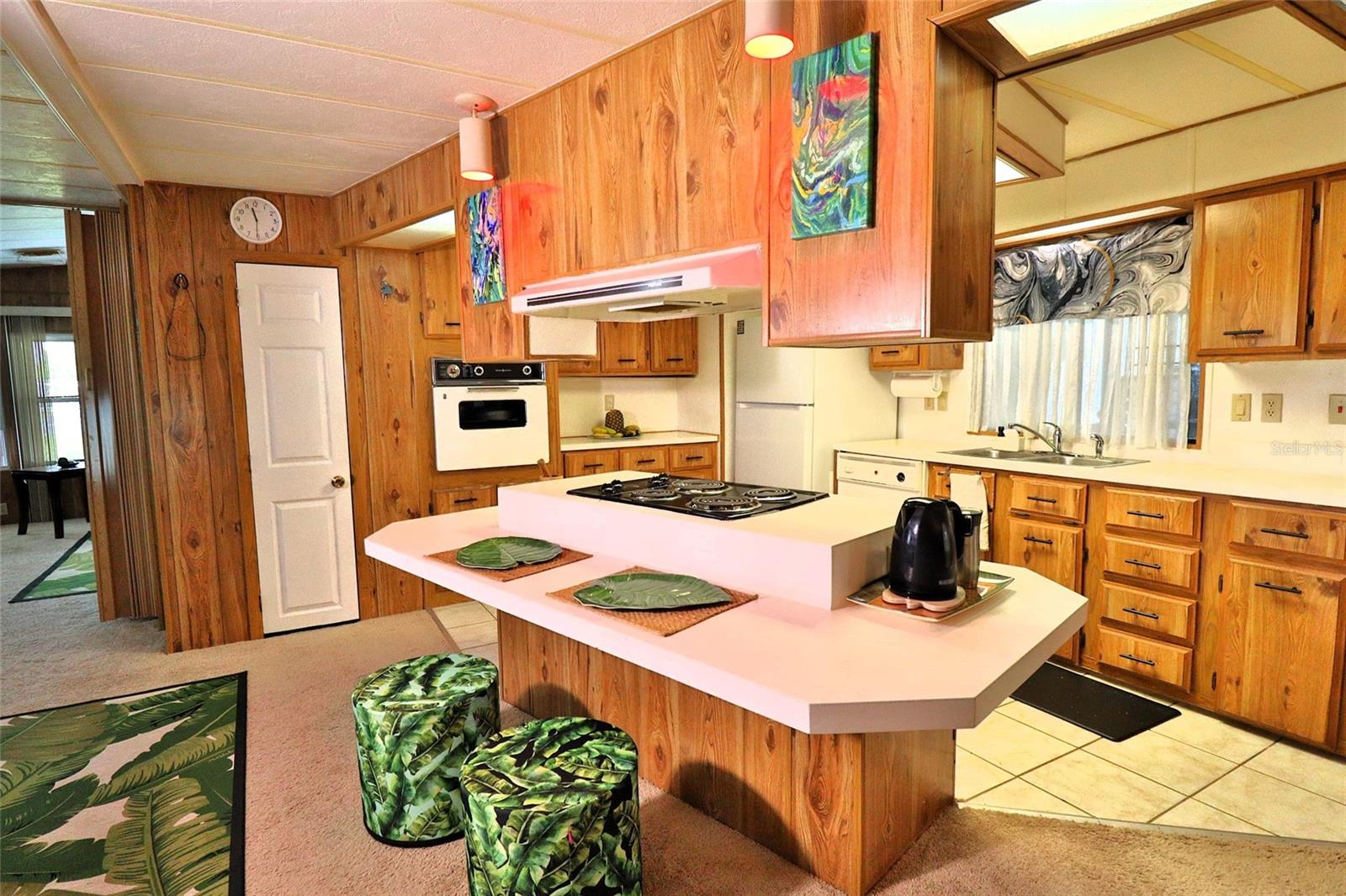 3906 Chinaberry Pl Property Photo 5