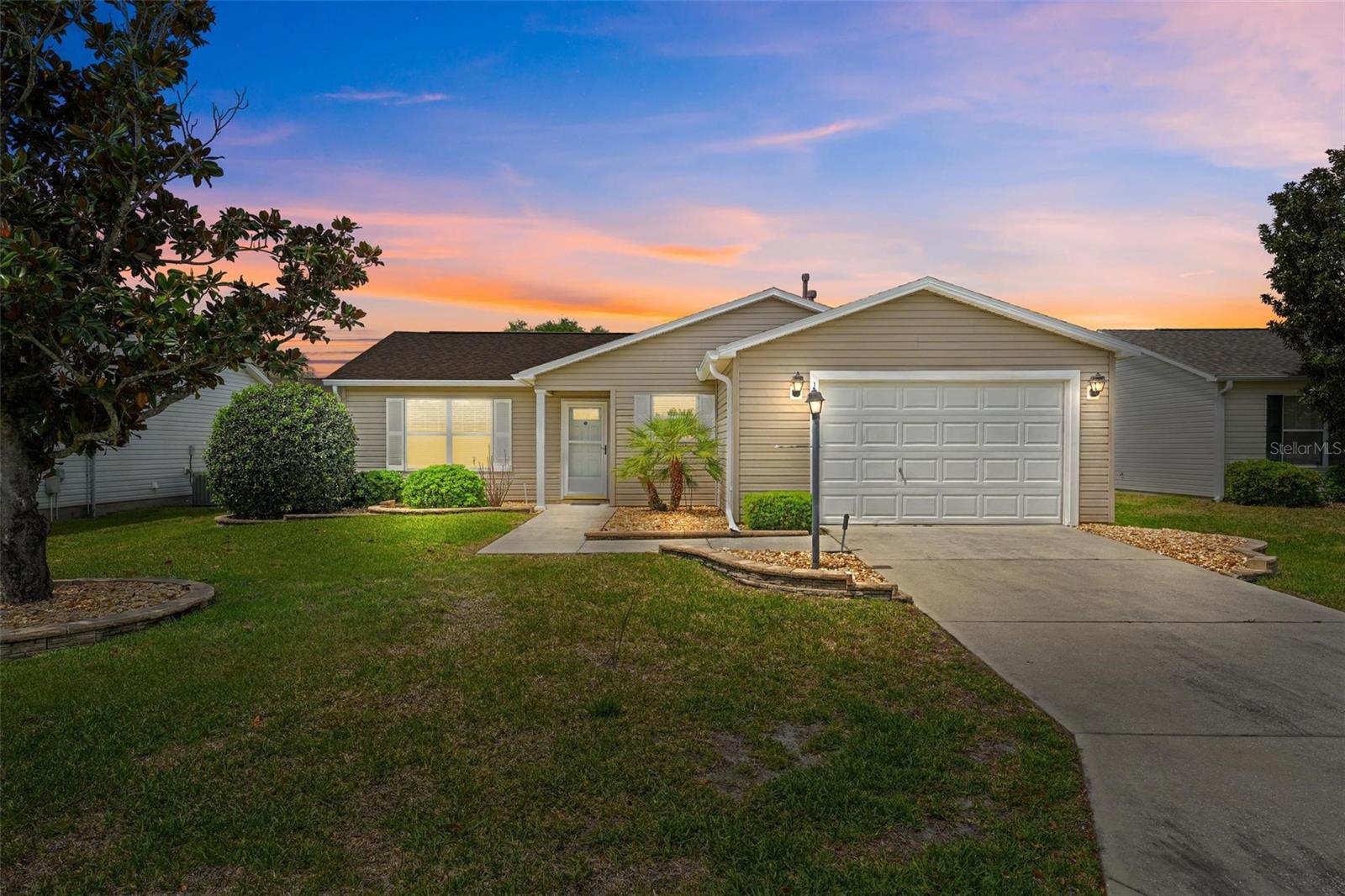 1088 GENNESSE LN Property Photo 1