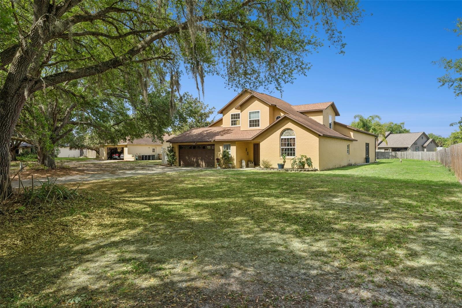 1714 Cheryl Ln Property Photo 2