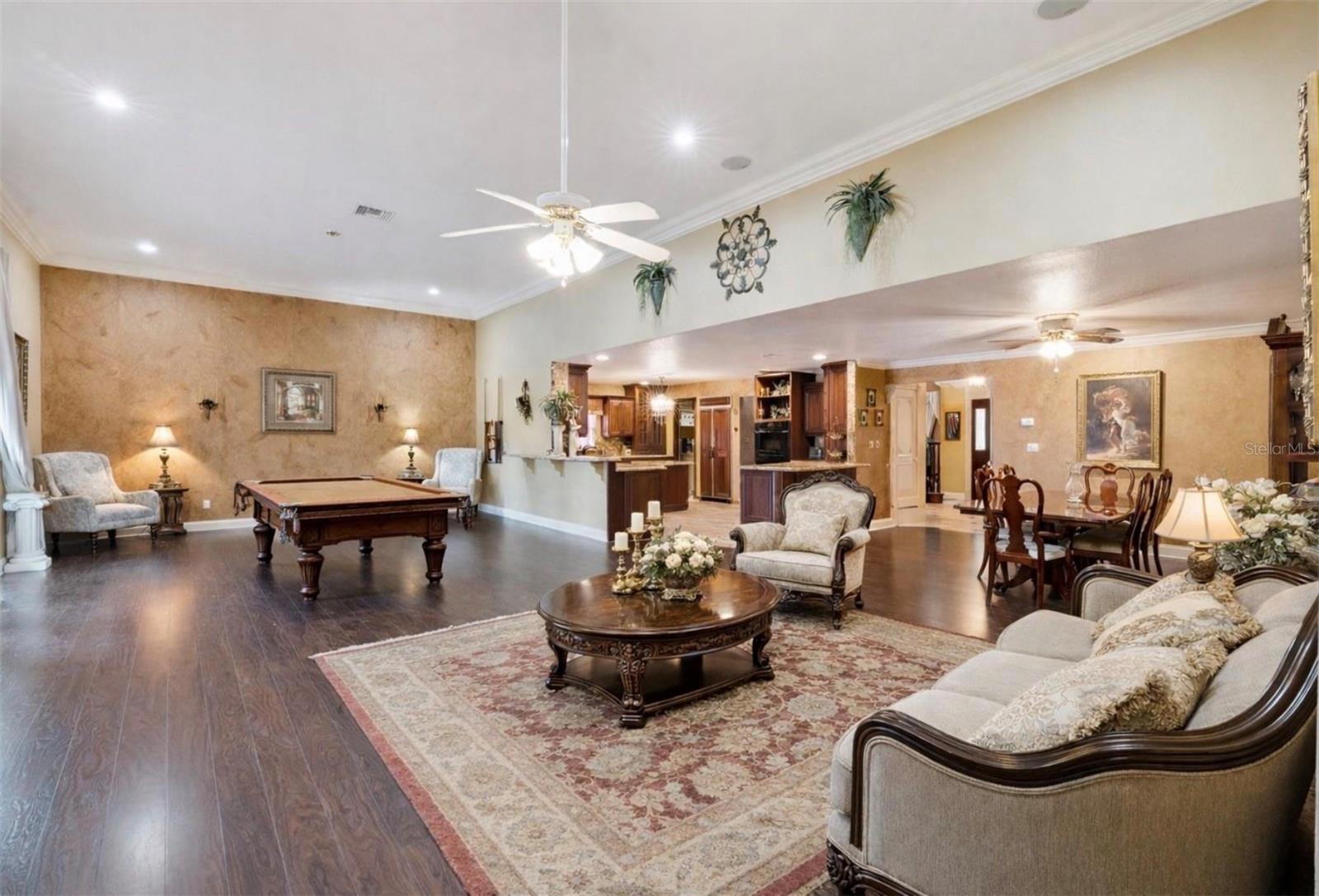 1714 Cheryl Ln Property Photo 5