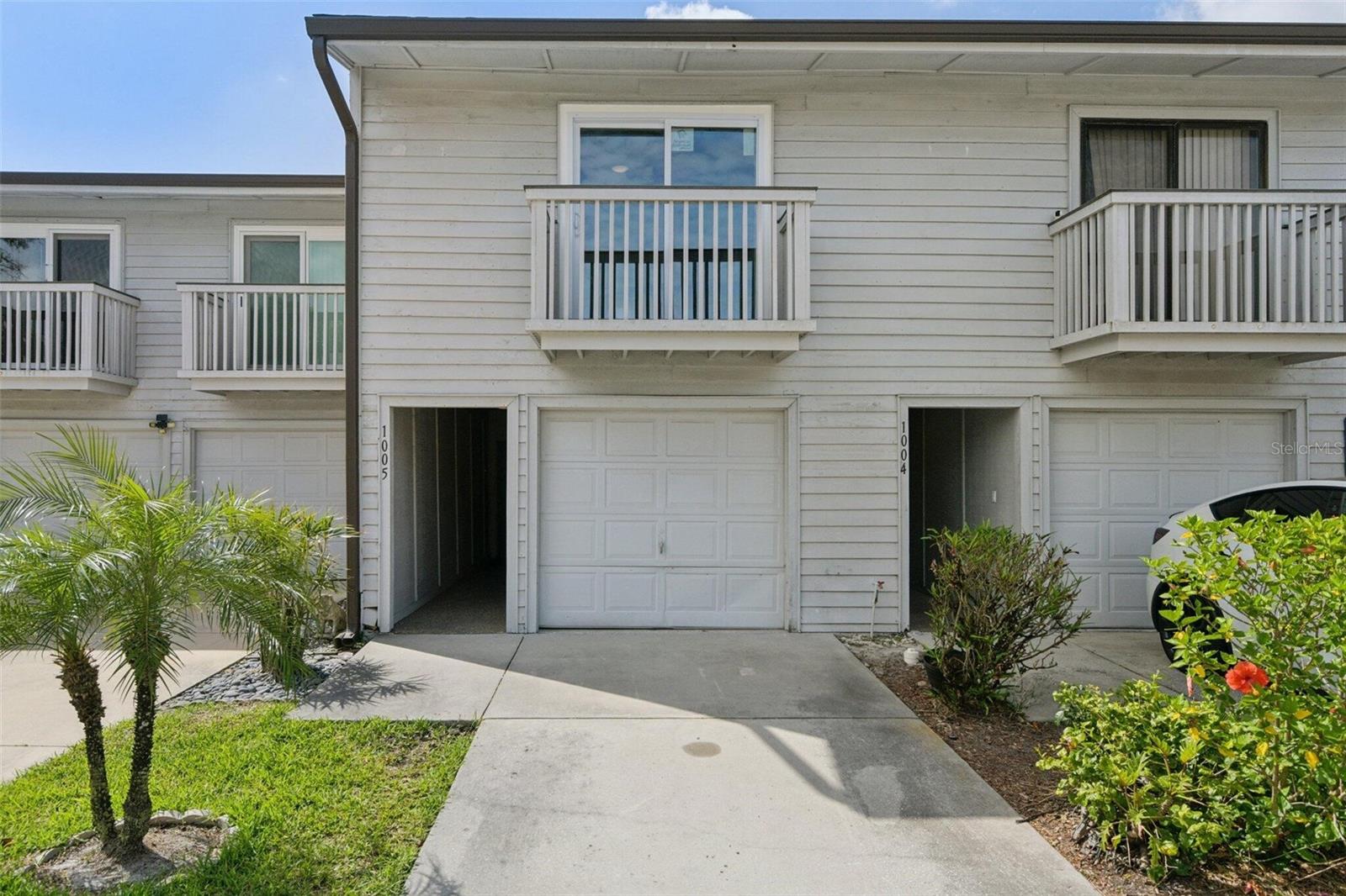 6436 92nd Pl N #1005 Property Photo 2