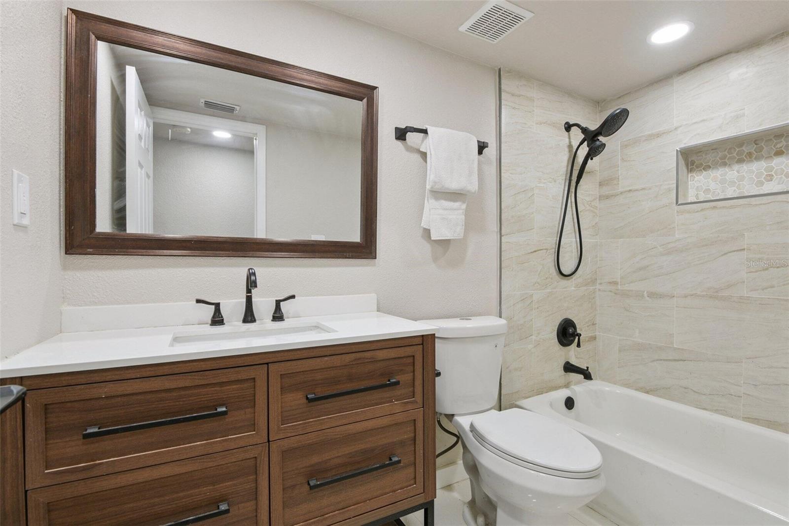 6436 92nd Pl N #1005 Property Photo 17
