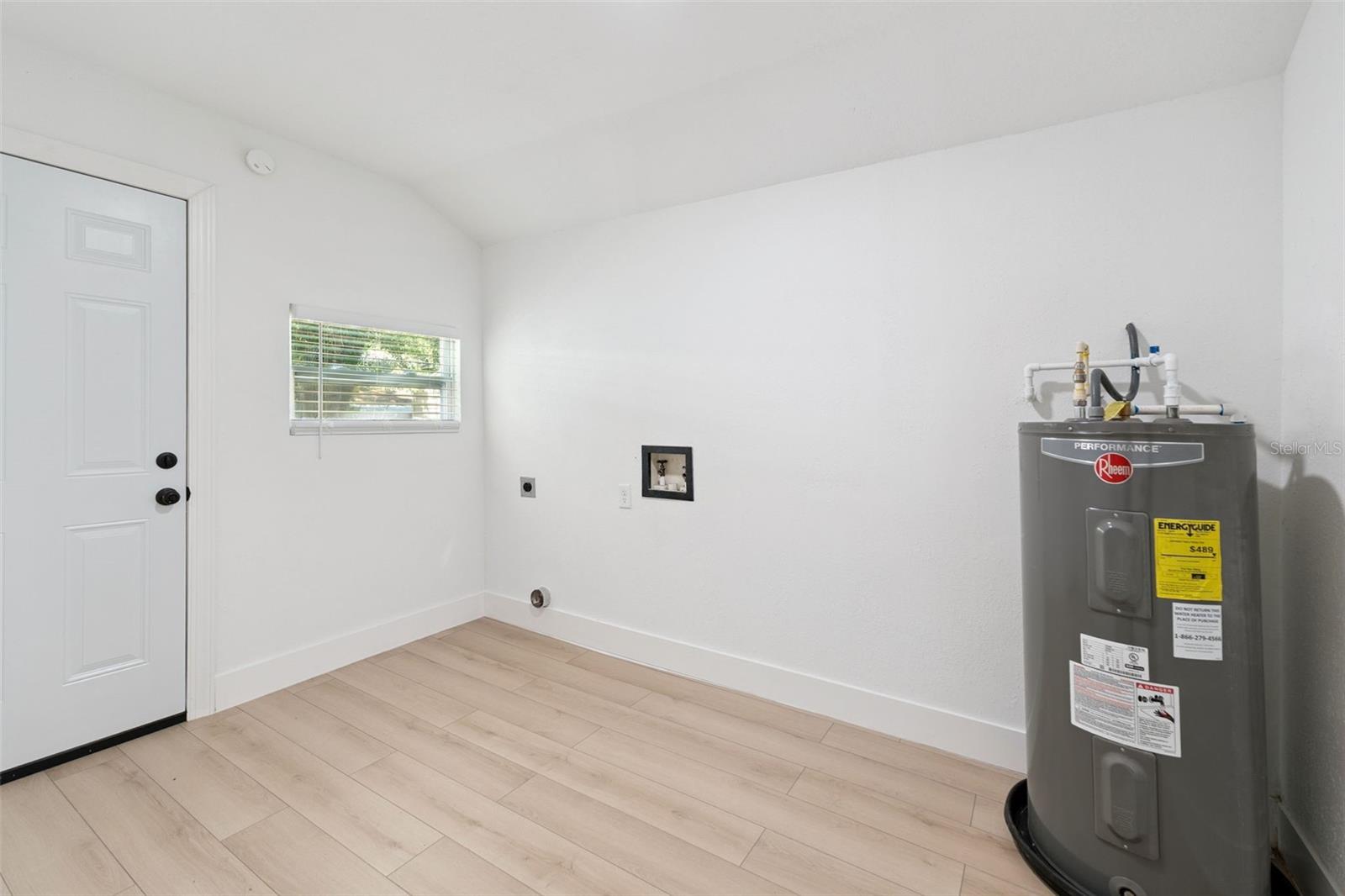 232 Noxon St Property Photo 27