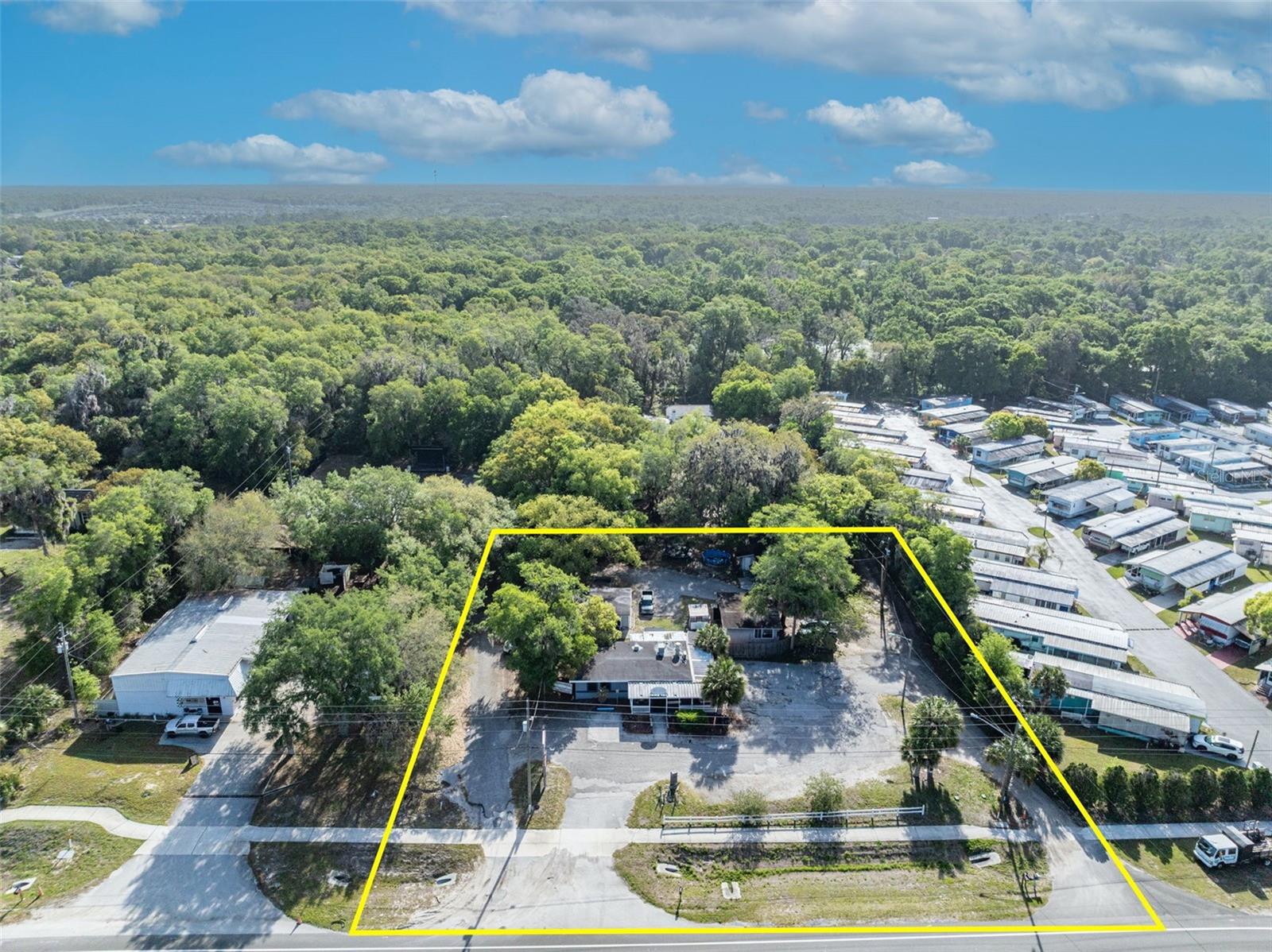 2200 N Volusia Ave Property Photo 17