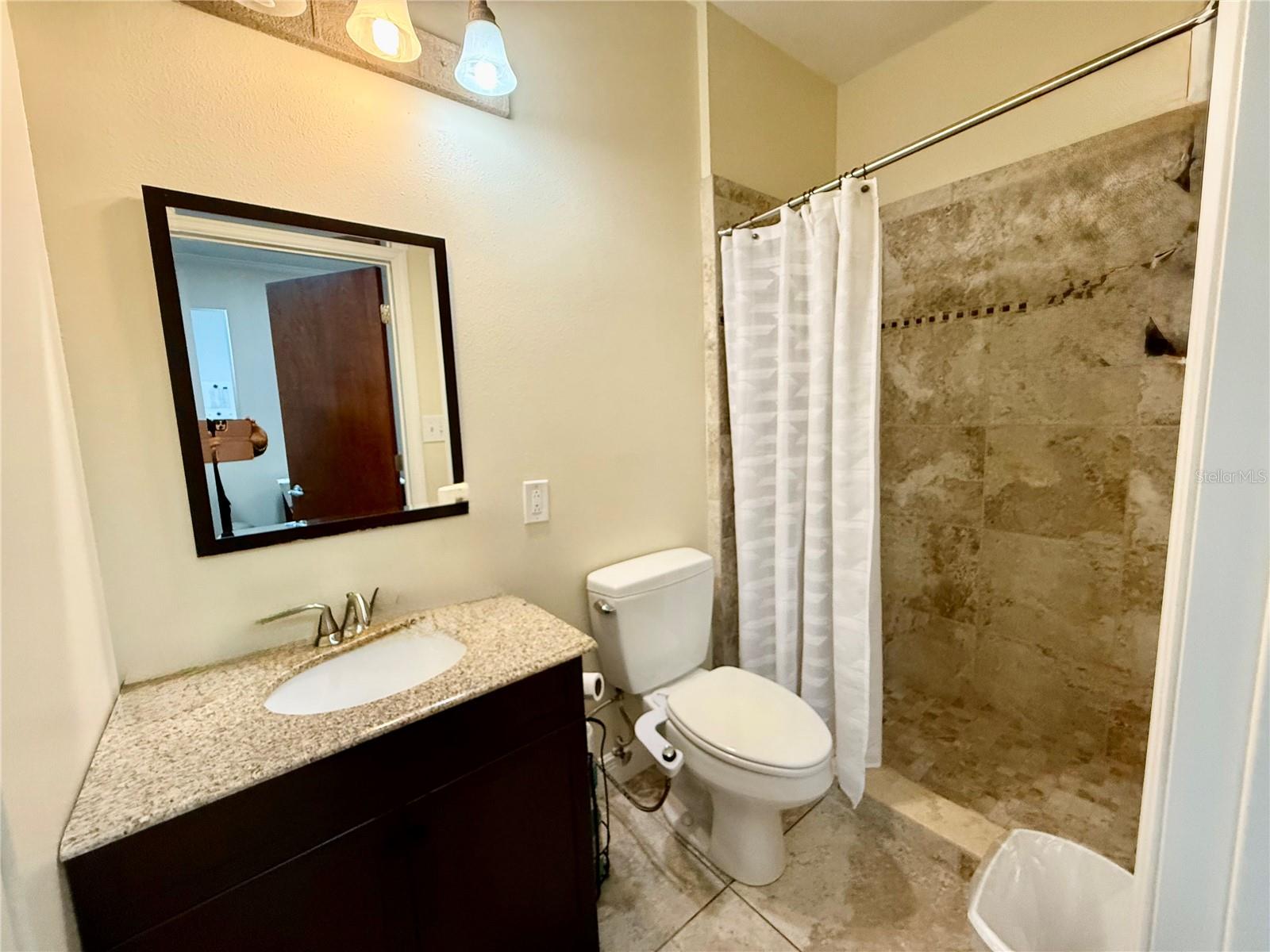 220 Coral Sands Dr Property Photo 31