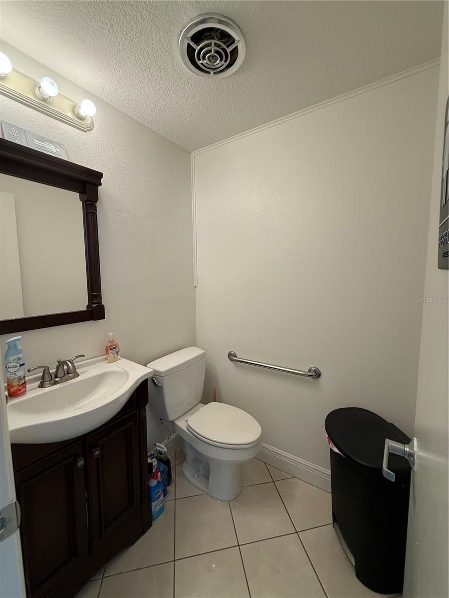 220 Coral Sands Dr Property Photo 40