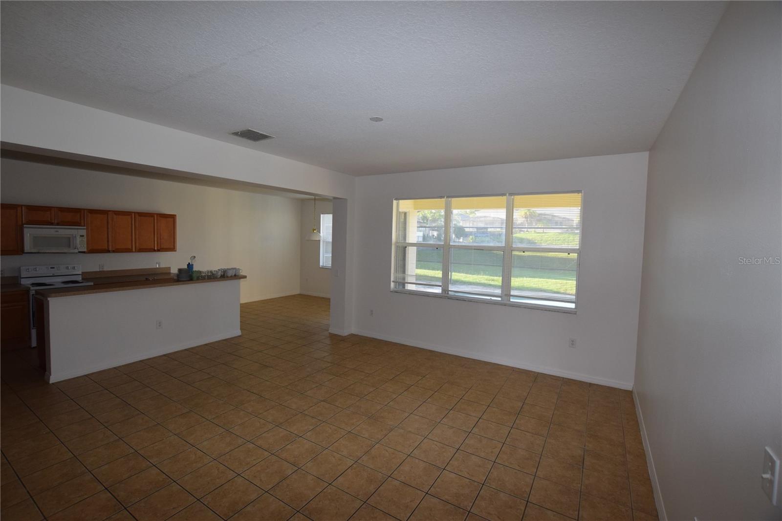622 Alfani St Property Photo 8