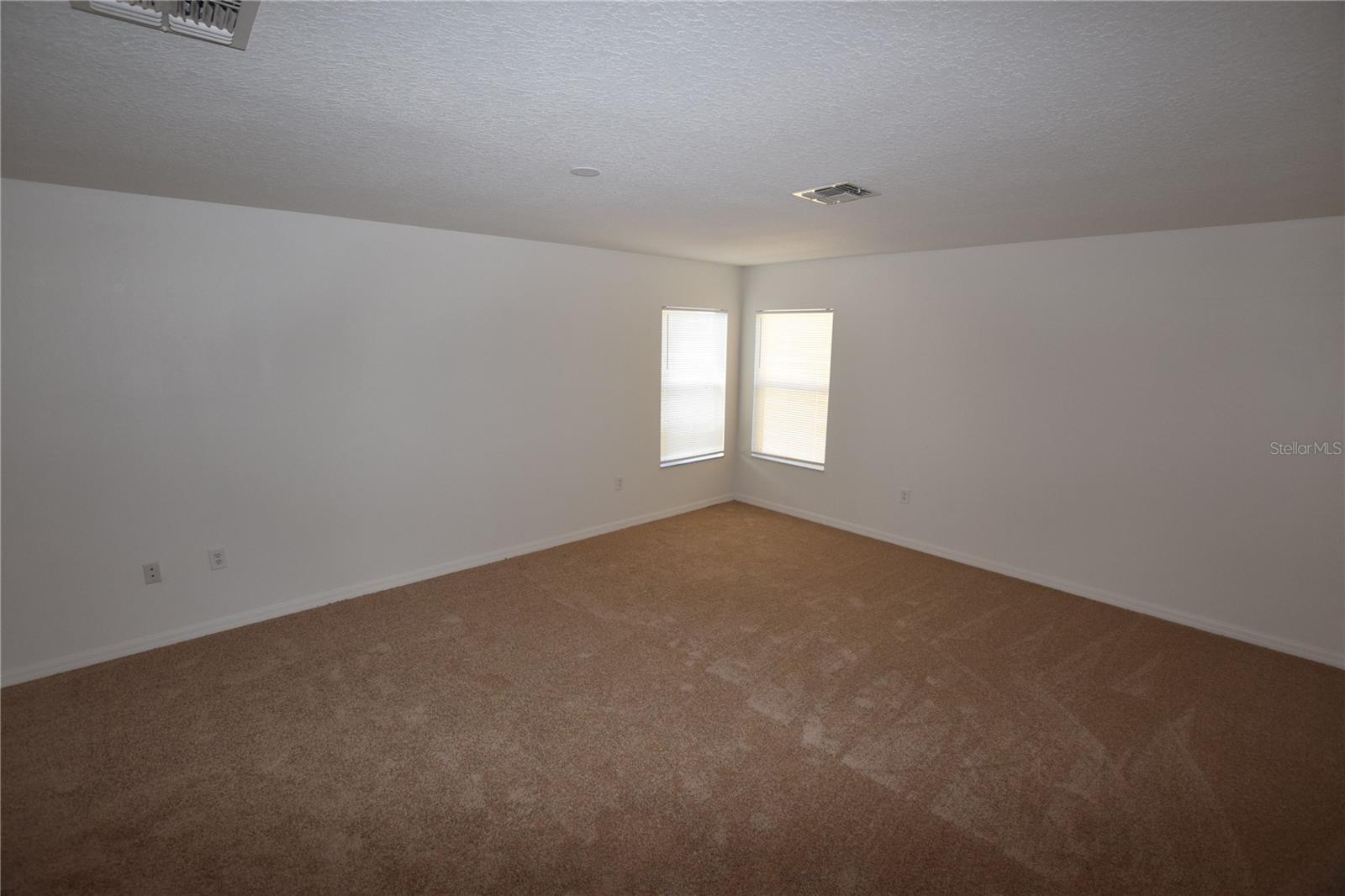 622 Alfani St Property Photo 23