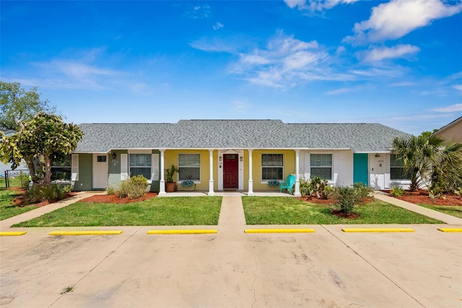 220 RIDGECREST LOOP