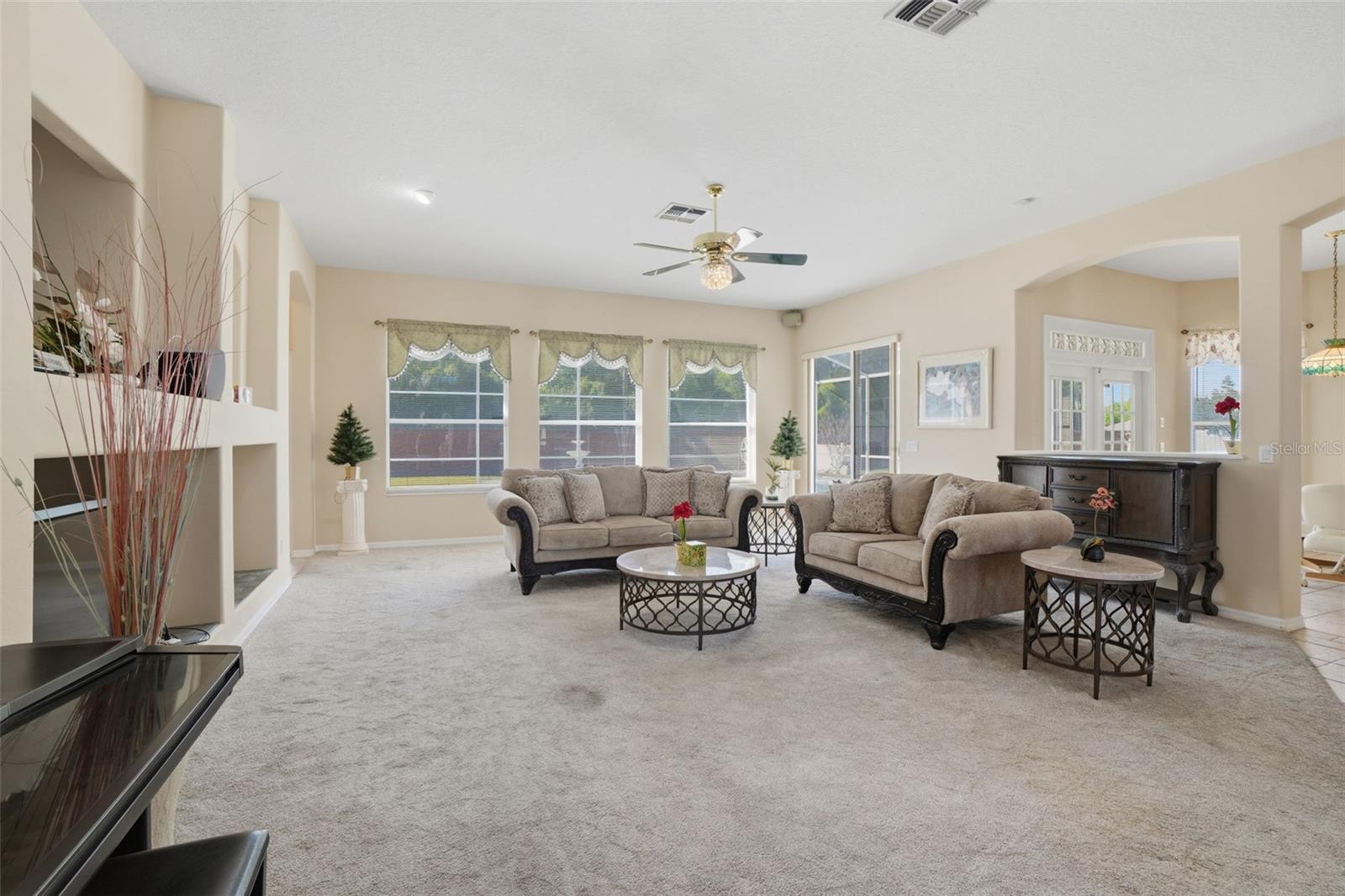 4230 Cranmore Ct Property Photo 4