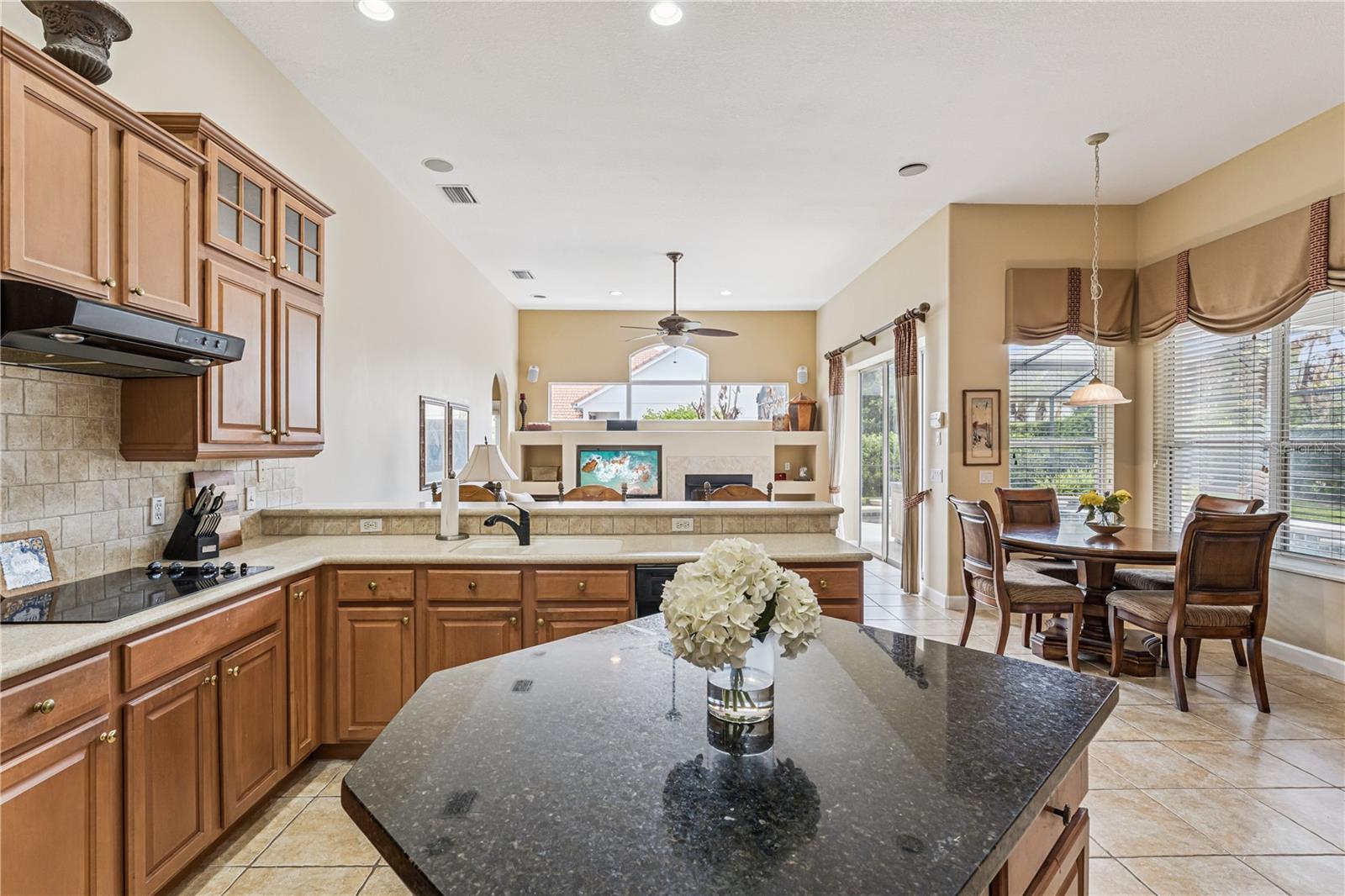 1949 Deerview Pl Property Photo 9
