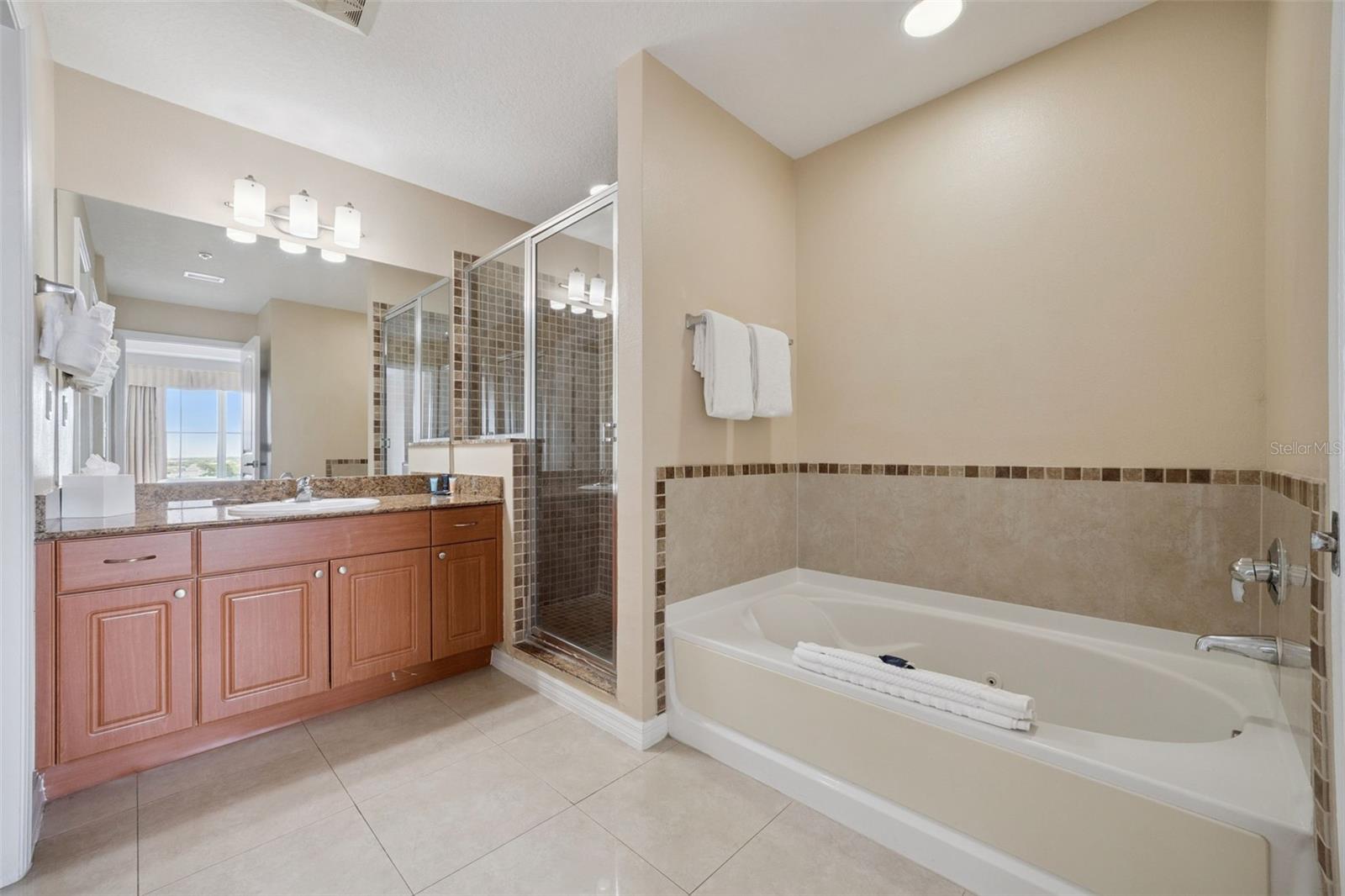 7395 Universal Blvd #1205 Property Photo 14