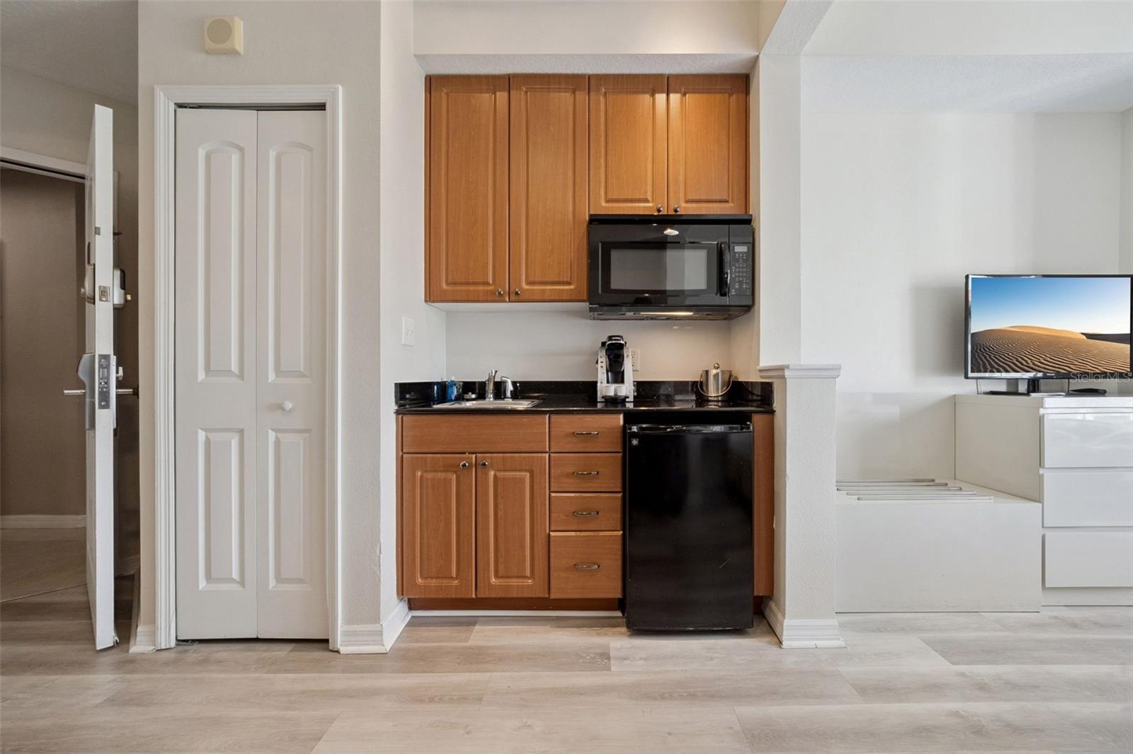 7395 Universal Blvd #1205 Property Photo 19