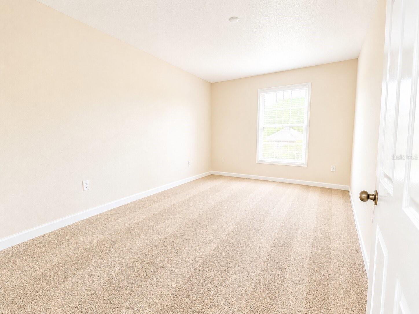 2543 Old Kent Cir Property Photo 12