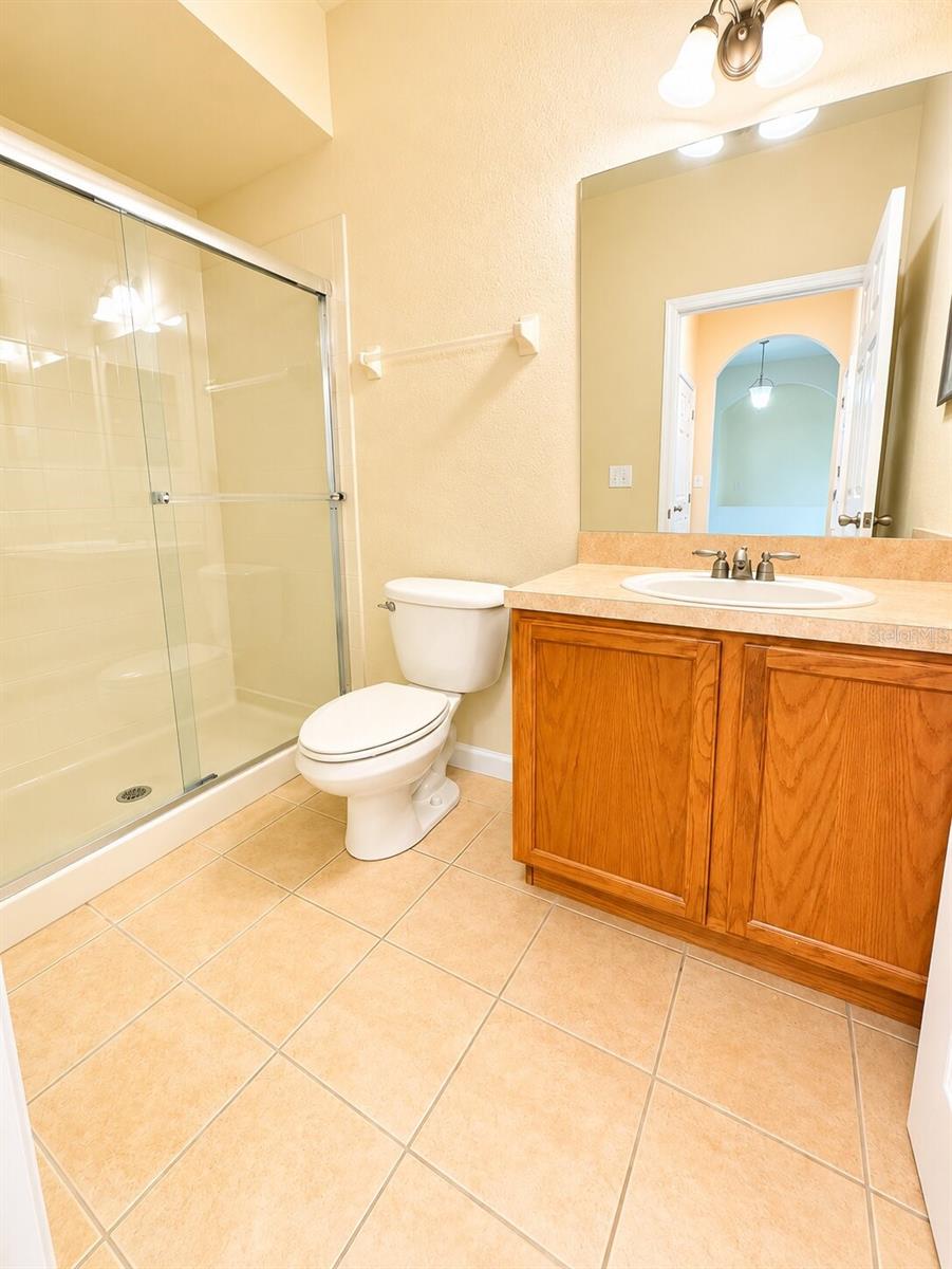 2543 Old Kent Cir Property Photo 14