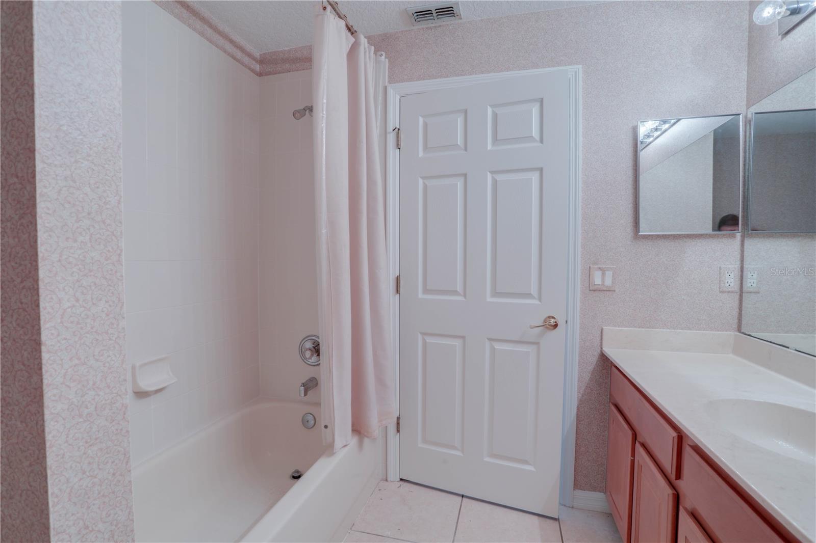 9983 Brodbeck Blvd Property Photo 34
