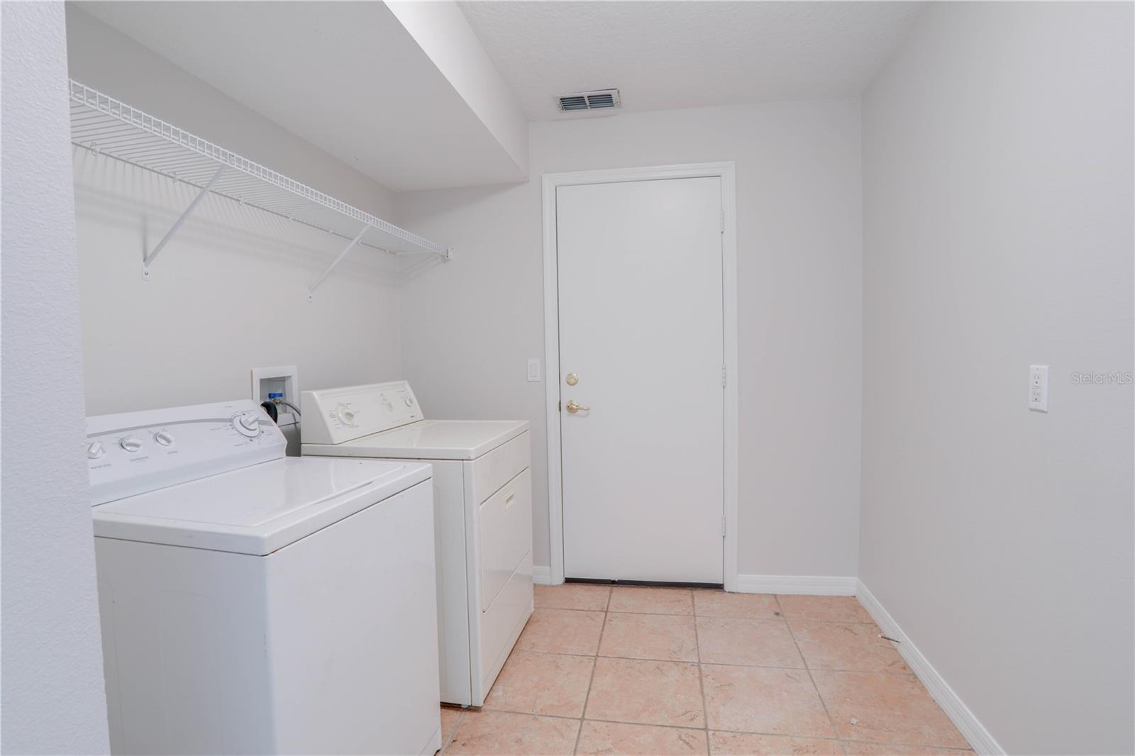 9983 Brodbeck Blvd Property Photo 35