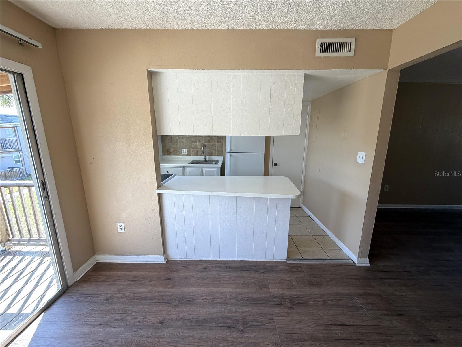2785 L B Mcleod Rd #2785d Property Photo 3
