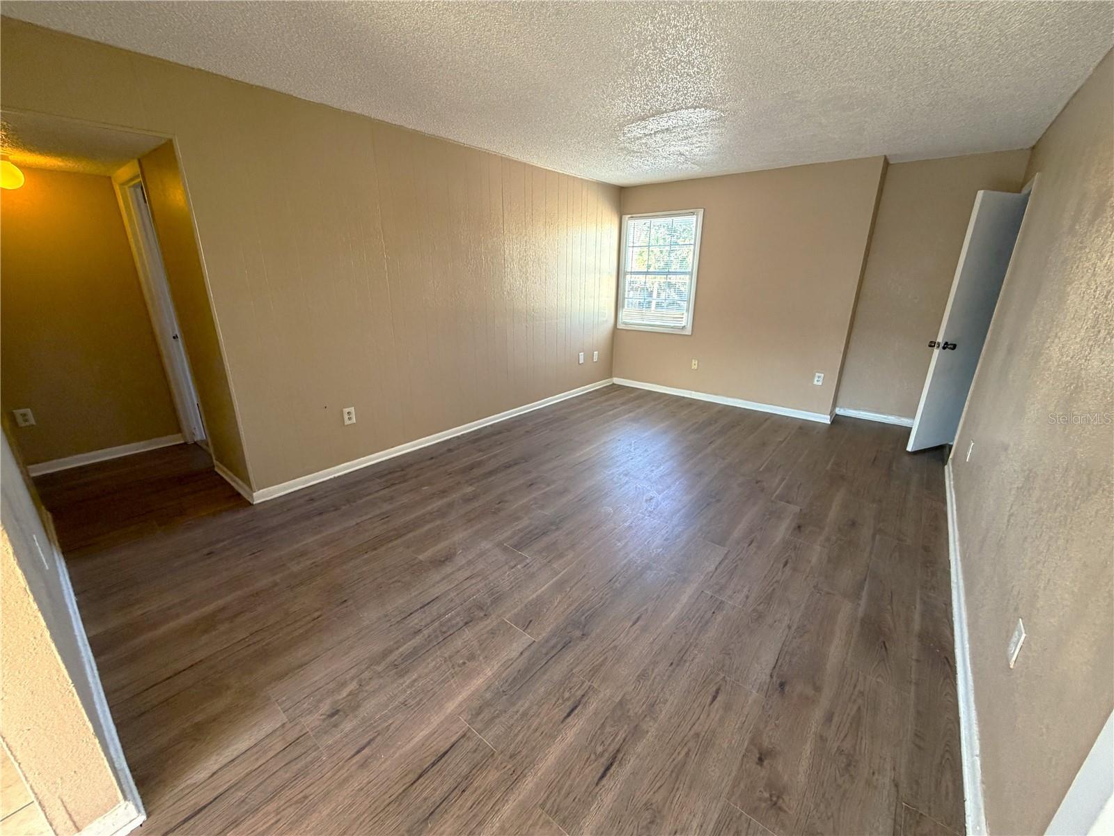 2785 L B Mcleod Rd #2785d Property Photo 5