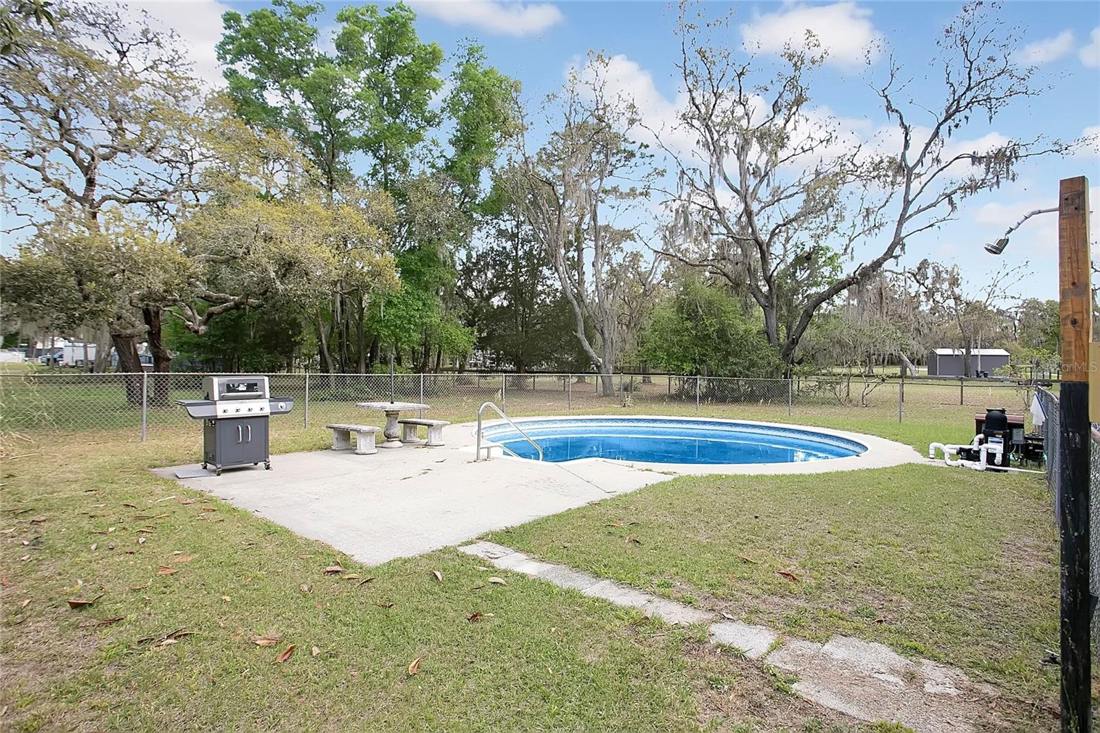 3116 E Buck Property Photo 16