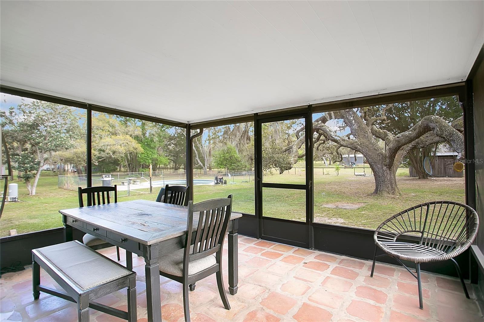 3116 E Buck Property Photo 37