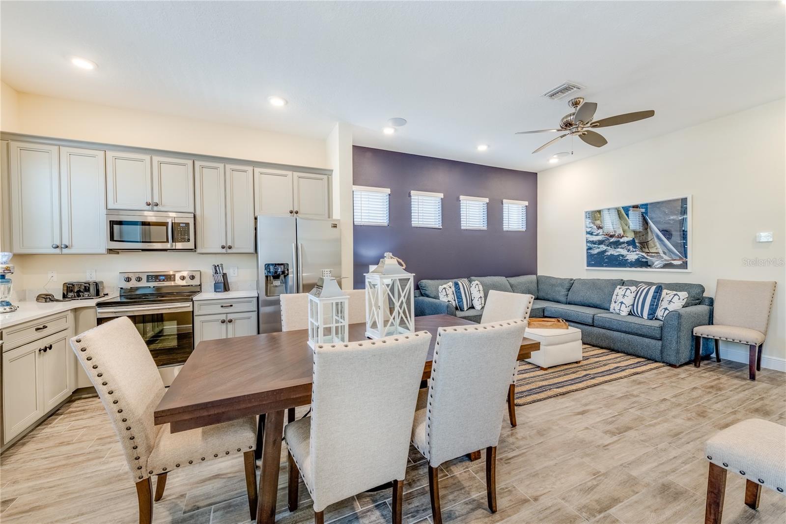 8080 Dreamsicle Dr Property Photo 2