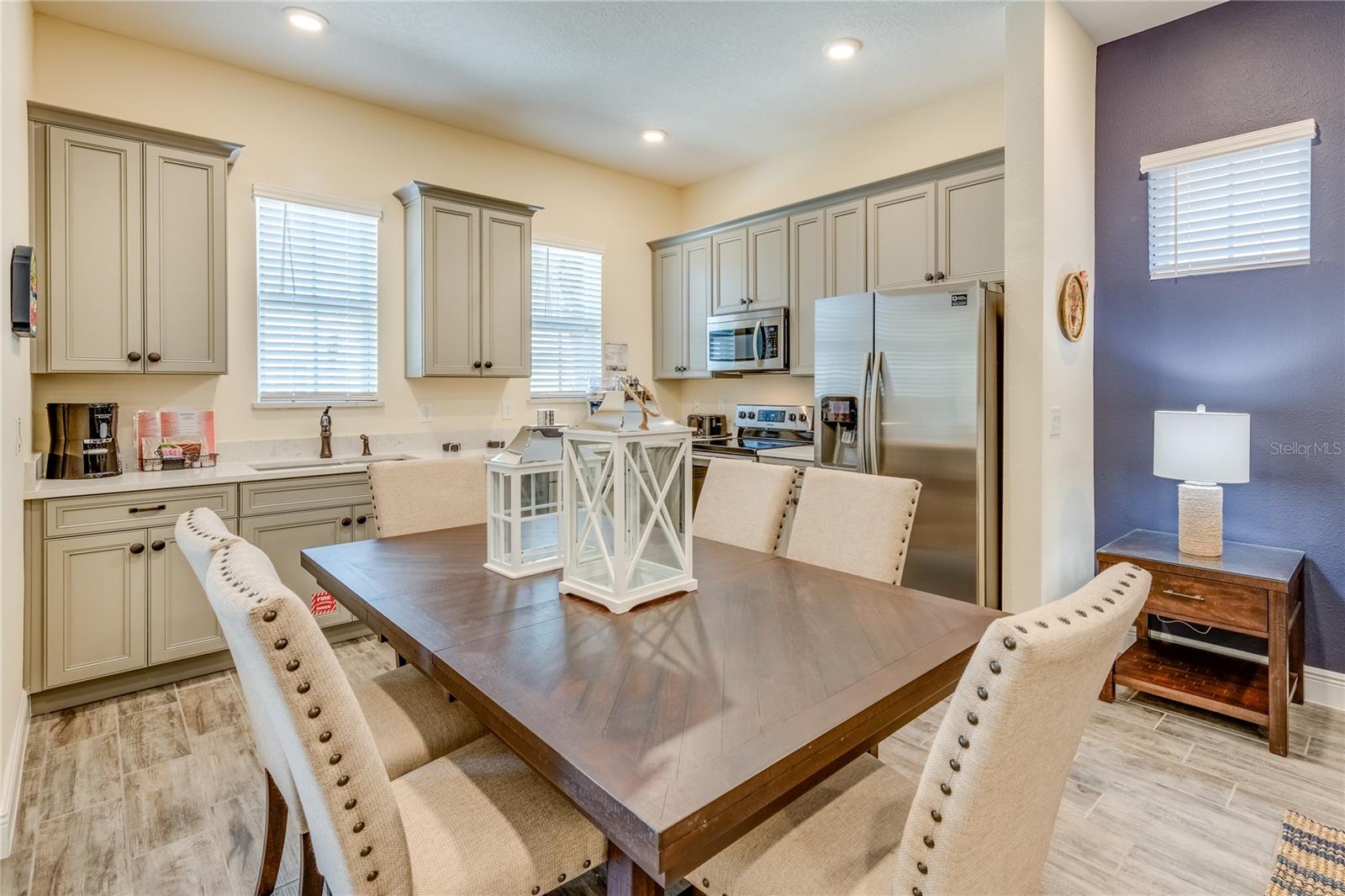 8080 Dreamsicle Dr Property Photo 3