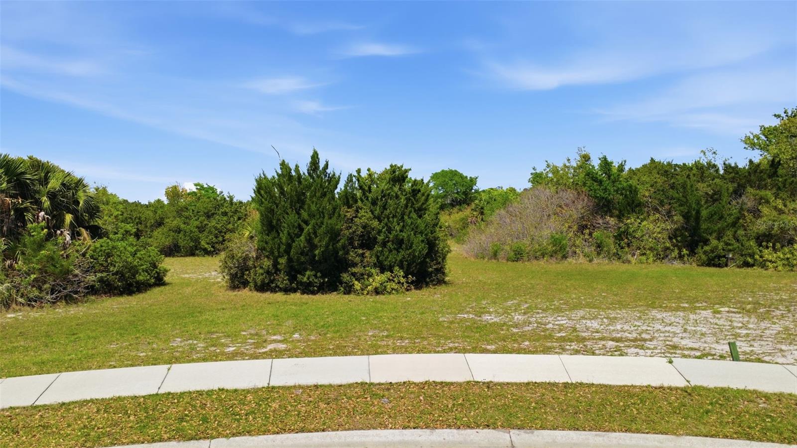 151 N Lakewalk Dr Property Photo 4