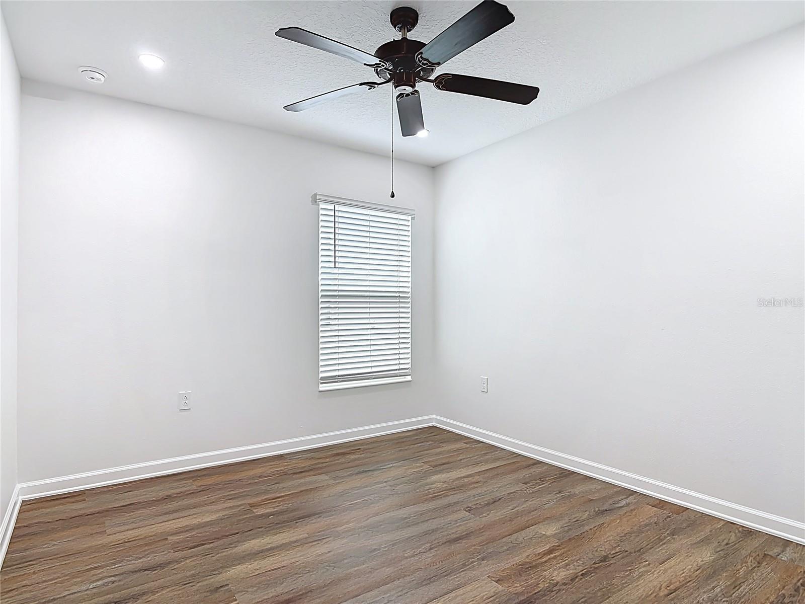 1312 Peach Creek Dr Property Photo 25