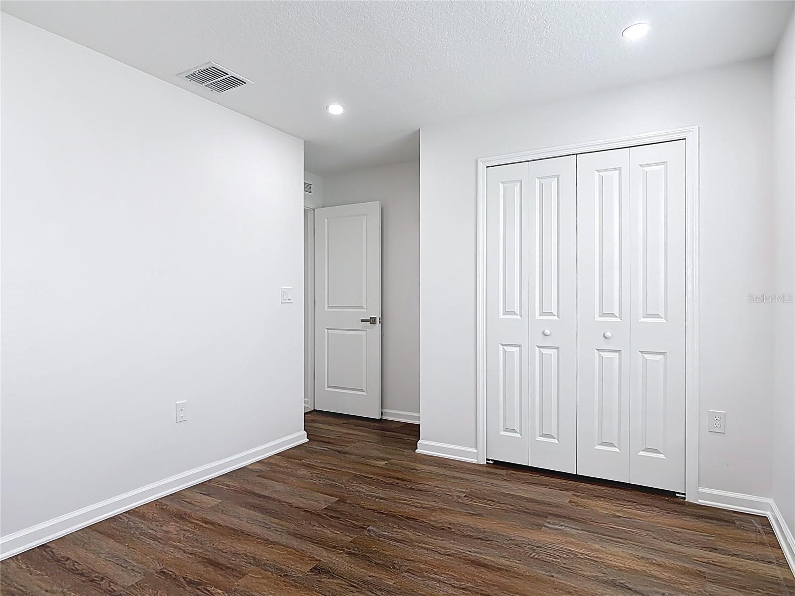 1312 Peach Creek Dr Property Photo 29