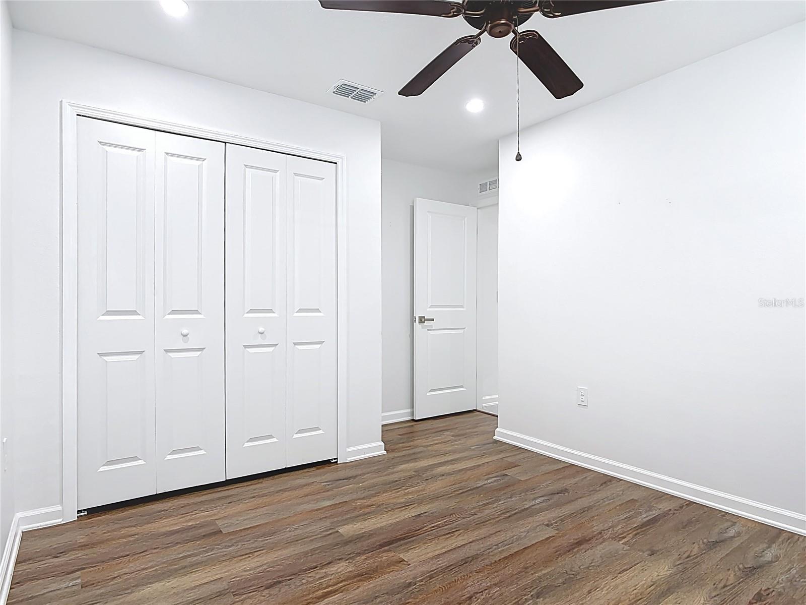 1312 Peach Creek Dr Property Photo 33