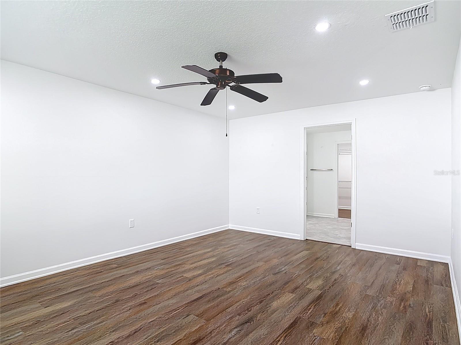 1312 Peach Creek Dr Property Photo 38