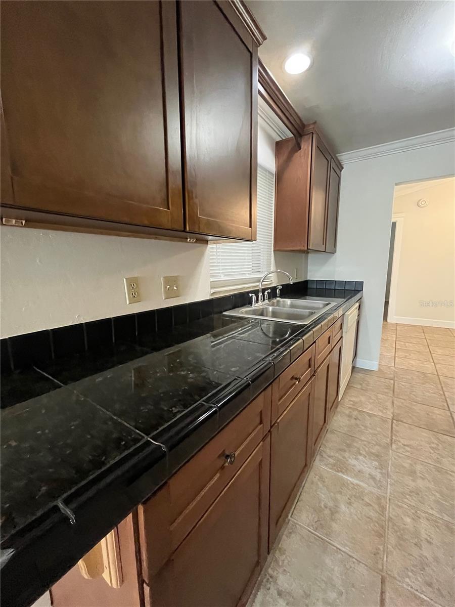 3222 Hammersmith Rd Property Photo 8