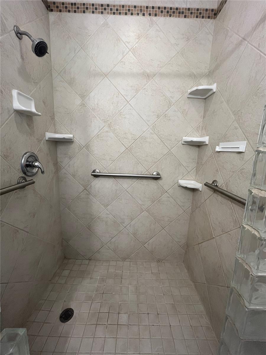 3222 Hammersmith Rd Property Photo 17