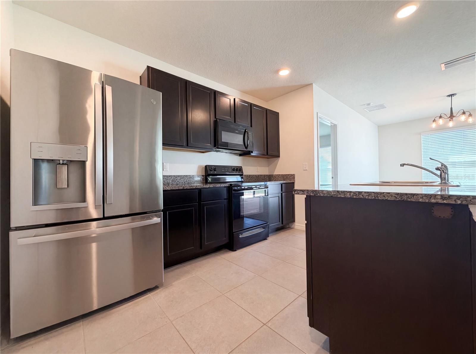 11835 Myrtle Rock Dr Property Photo 3