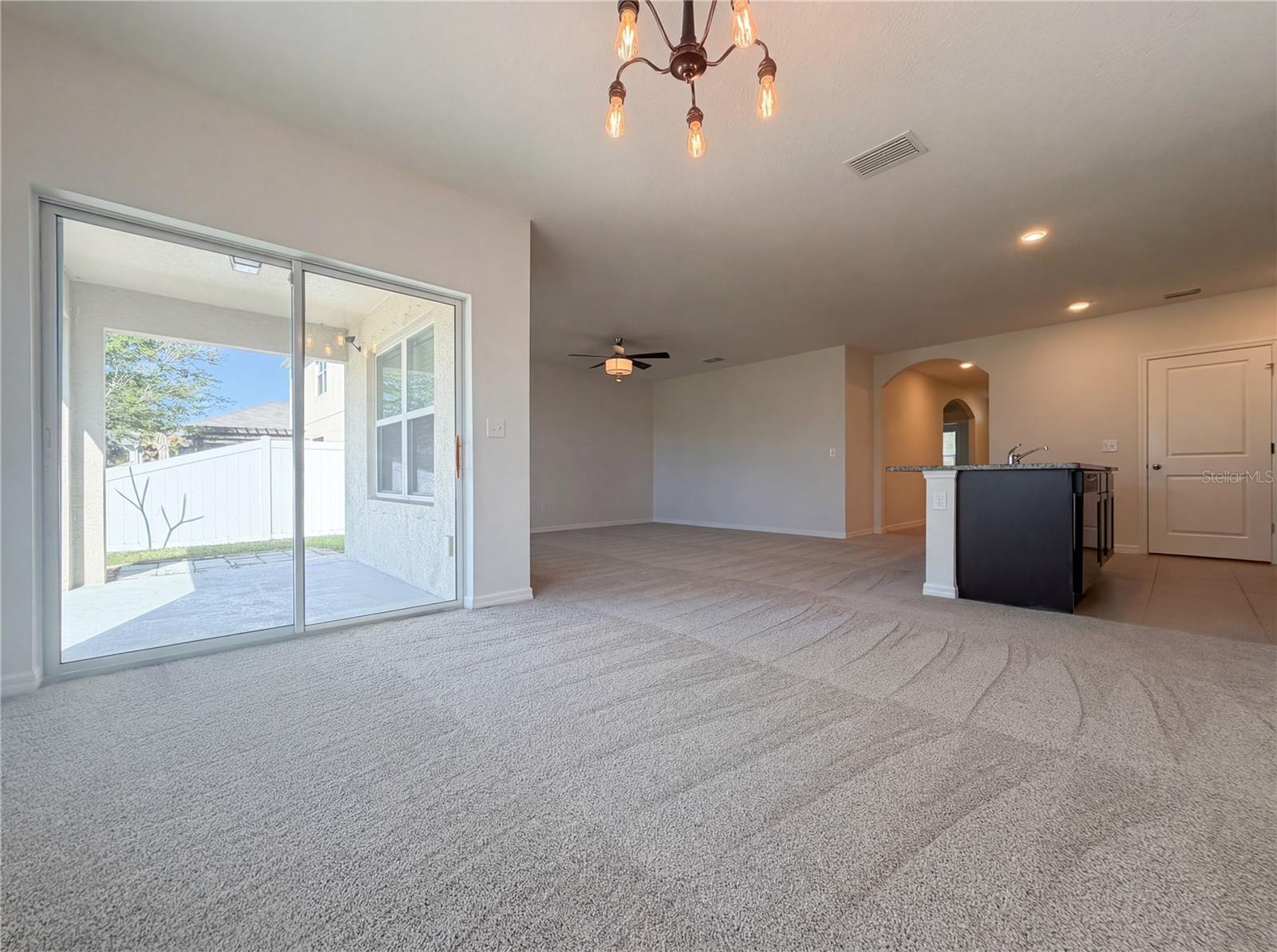 11835 Myrtle Rock Dr Property Photo 4