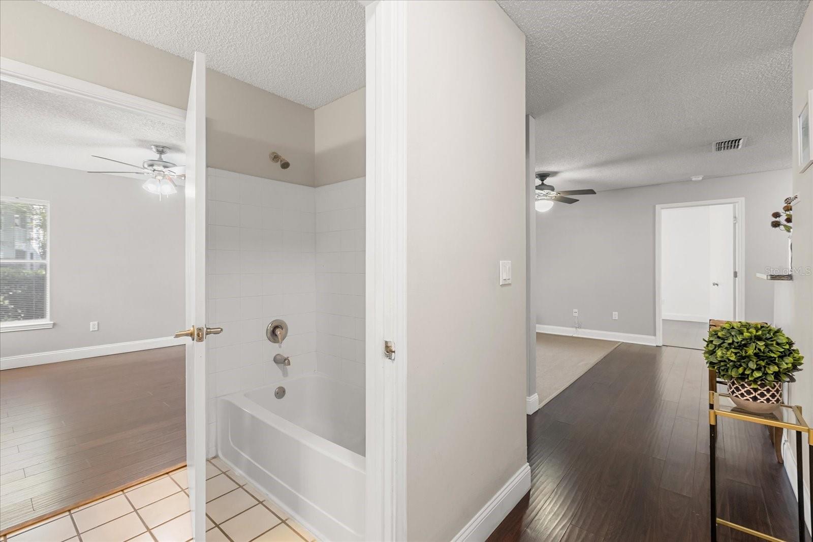 2501 Grassy Point Dr #103 Property Photo 26