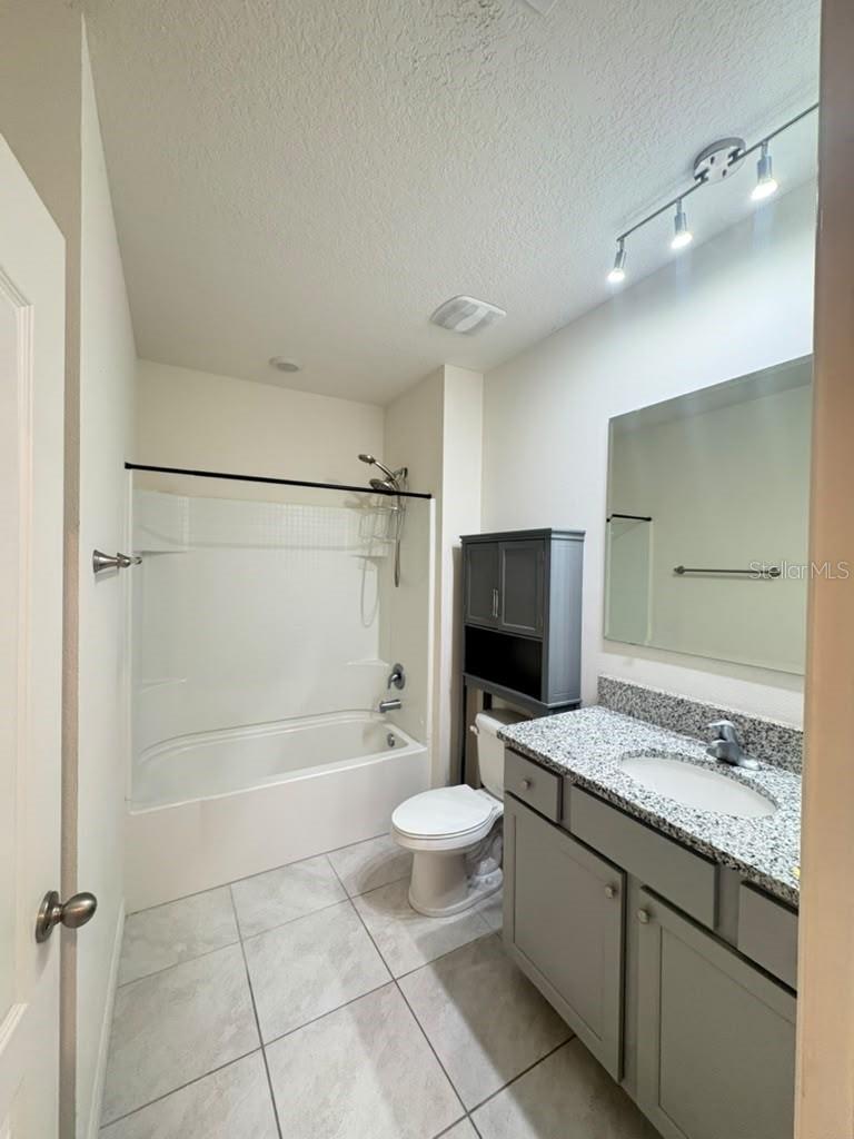 329 Winged Elm Dr Property Photo 6