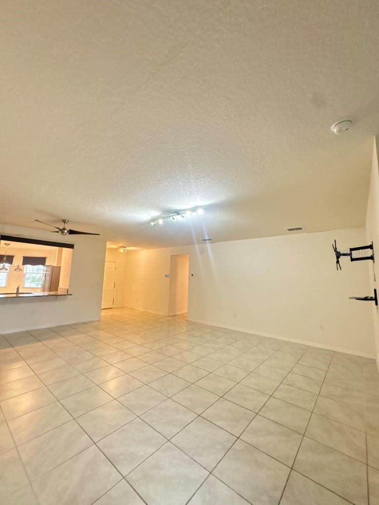 329 Winged Elm Dr Property Photo 9
