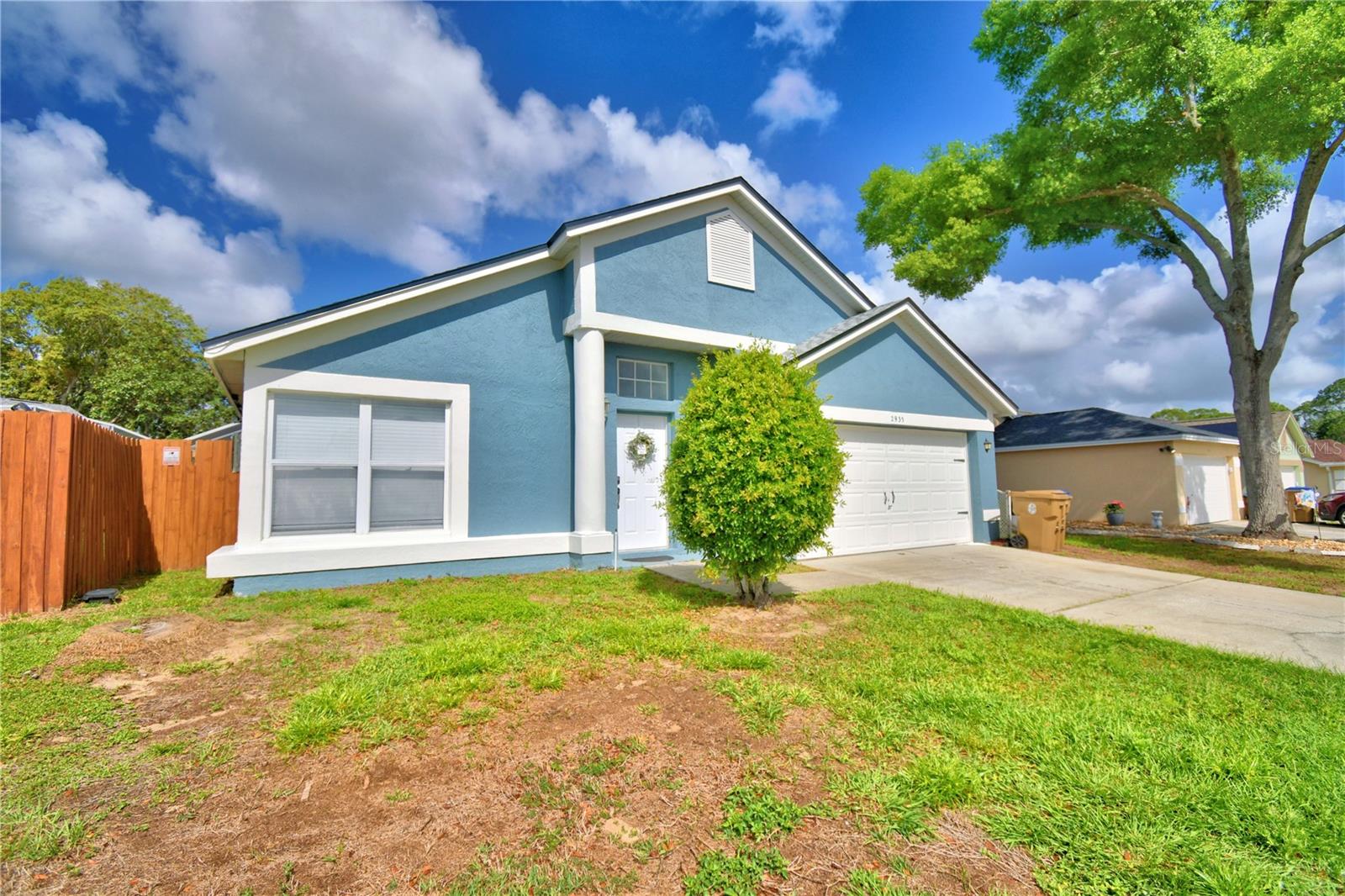 2935 Dickens Cir Property Photo 4