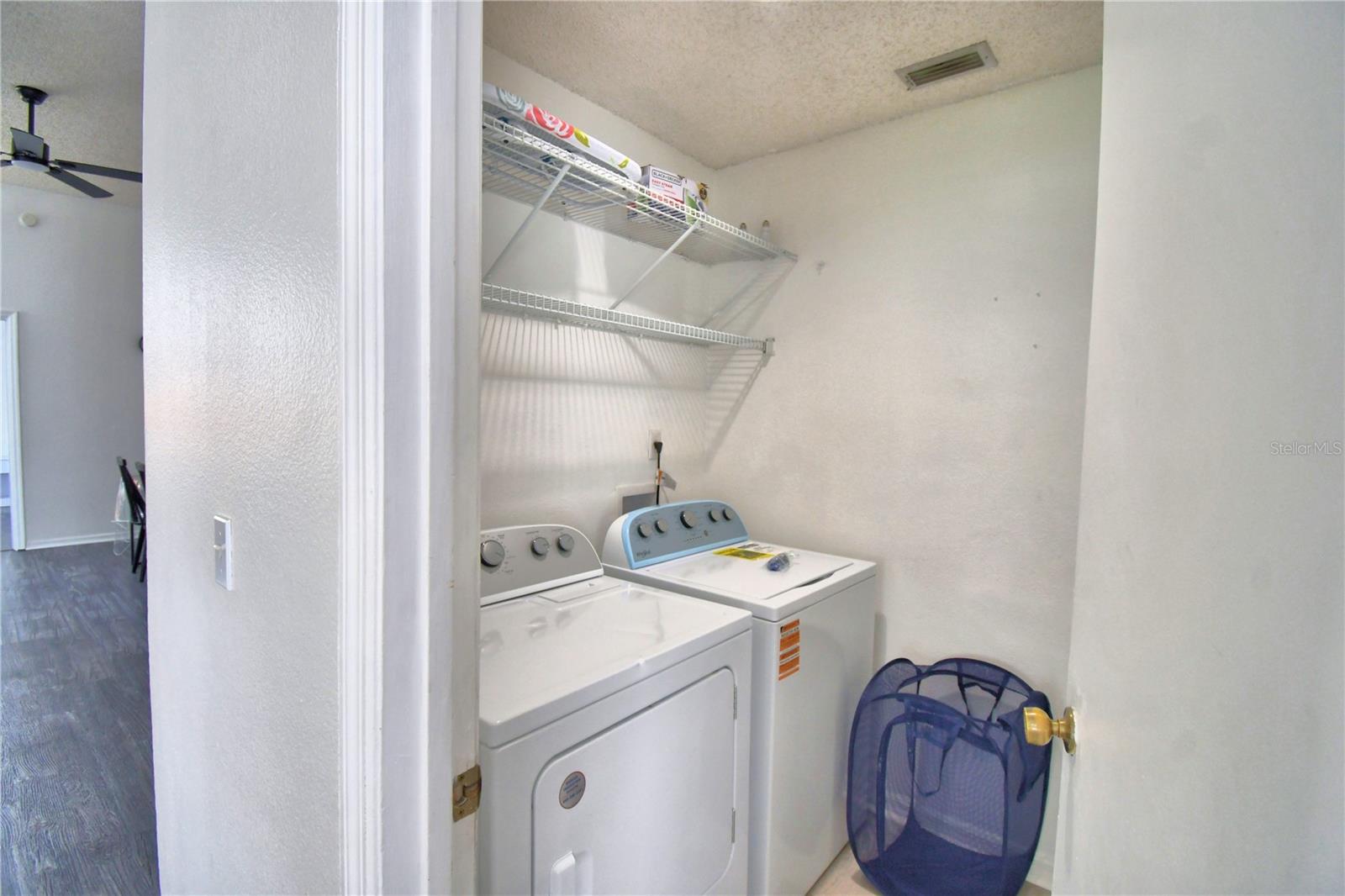 2935 Dickens Cir Property Photo 11