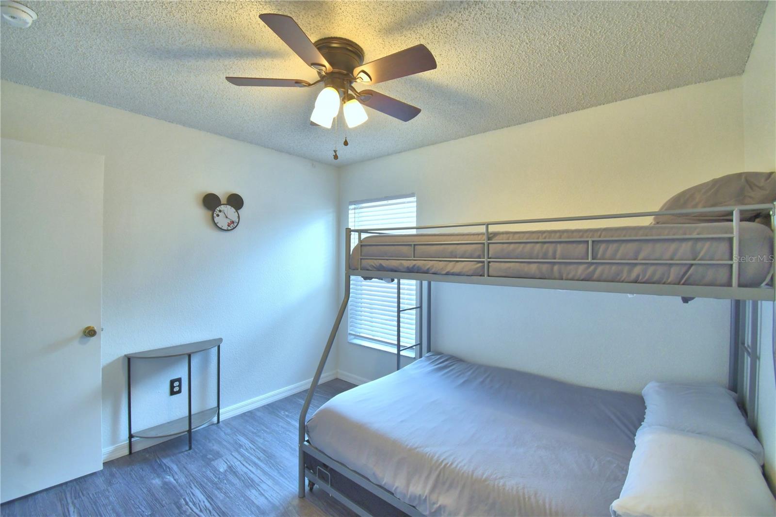 2935 Dickens Cir Property Photo 33