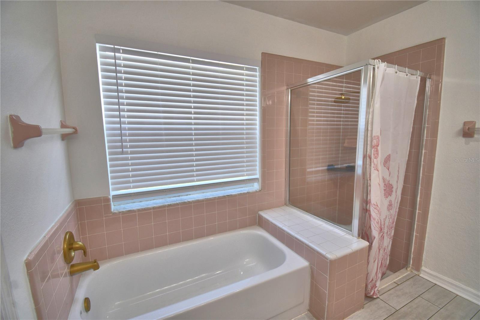 2935 Dickens Cir Property Photo 44