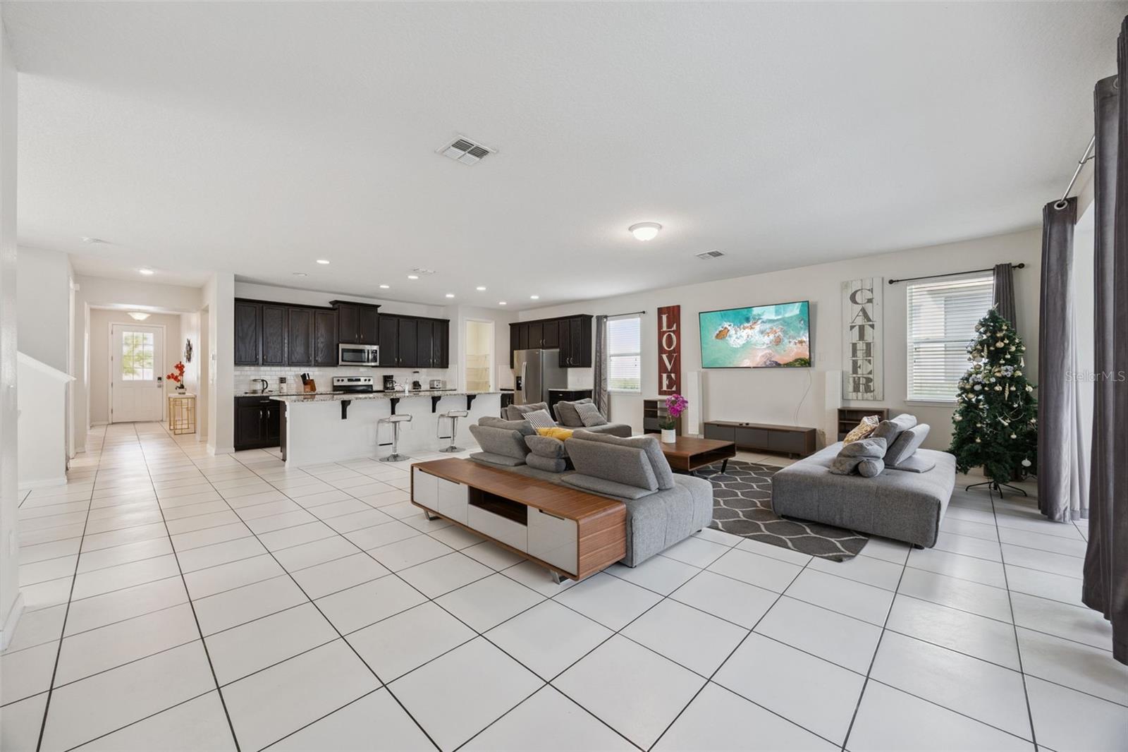 9008 Sunshine Ridge Loop Property Photo 4