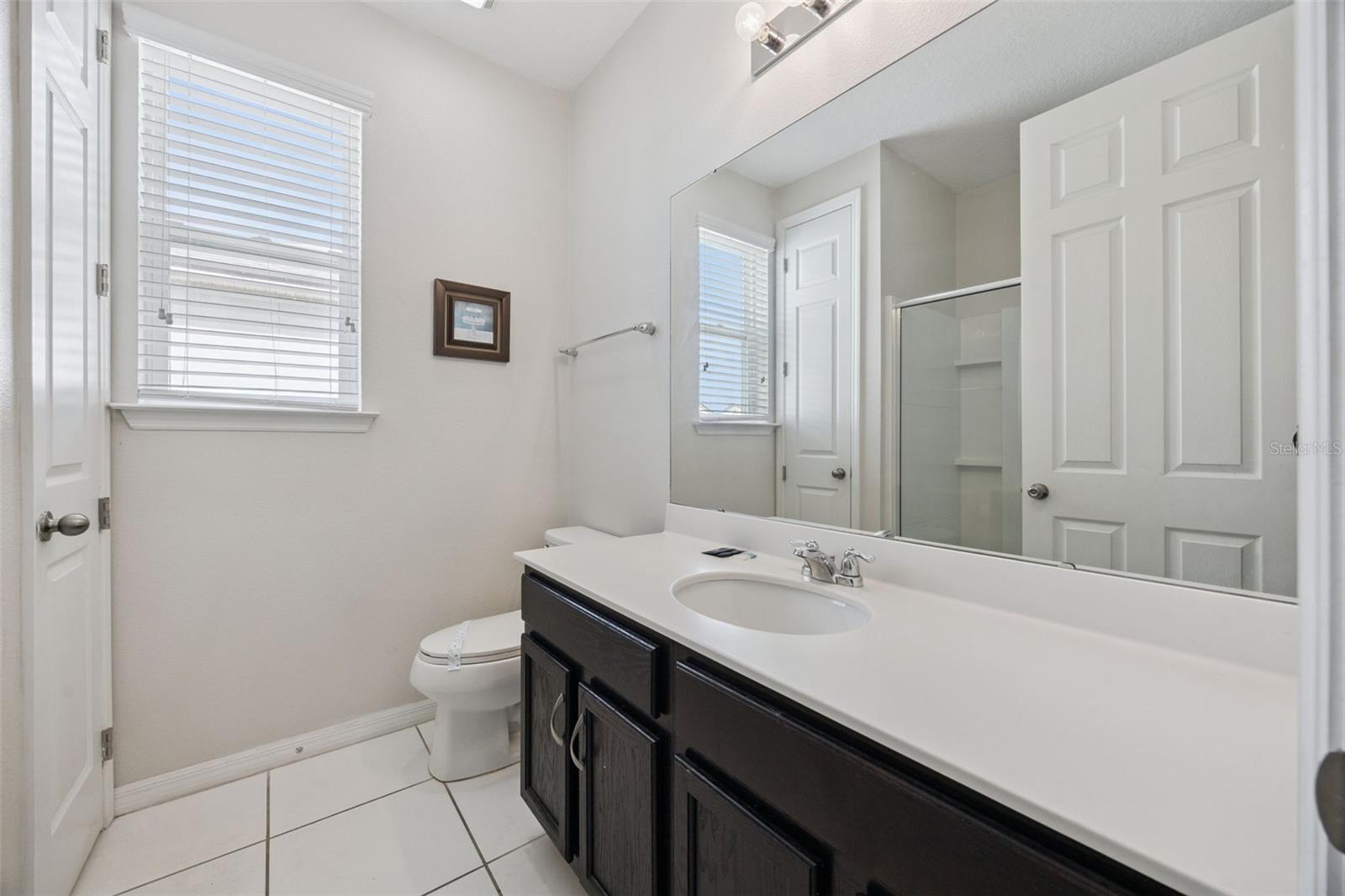 9008 Sunshine Ridge Loop Property Photo 17