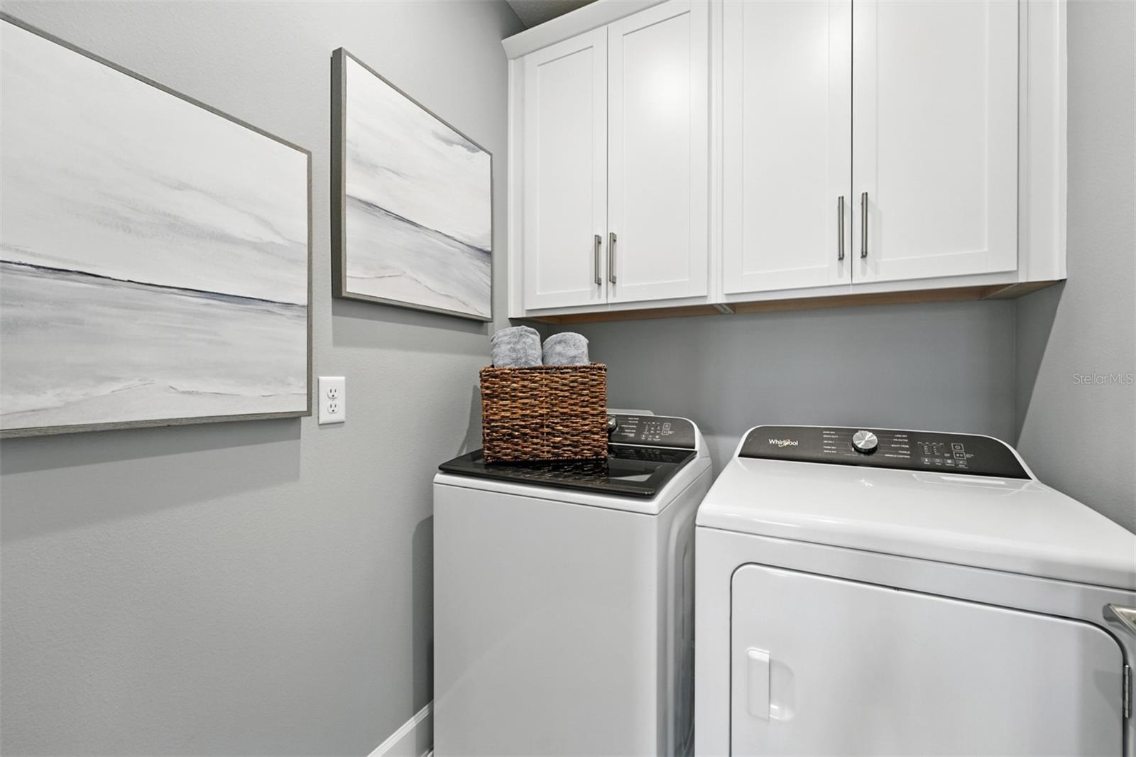 1475 Seashore Cir Property Photo 20