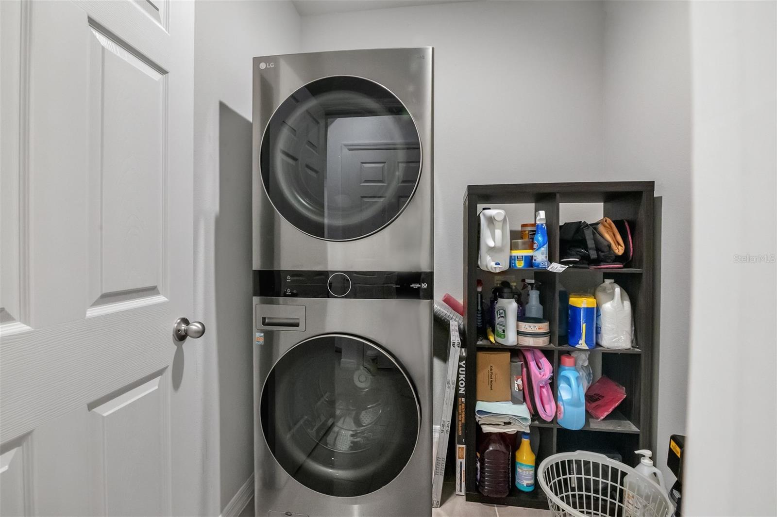 O6396269 Property Photo 16