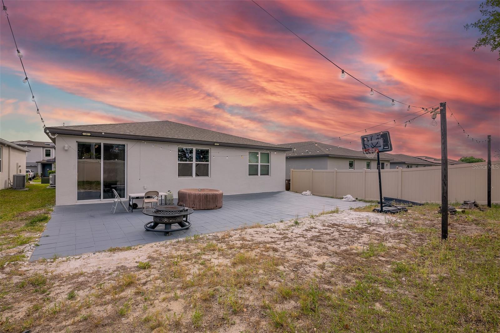 O6396269 Property Photo 22